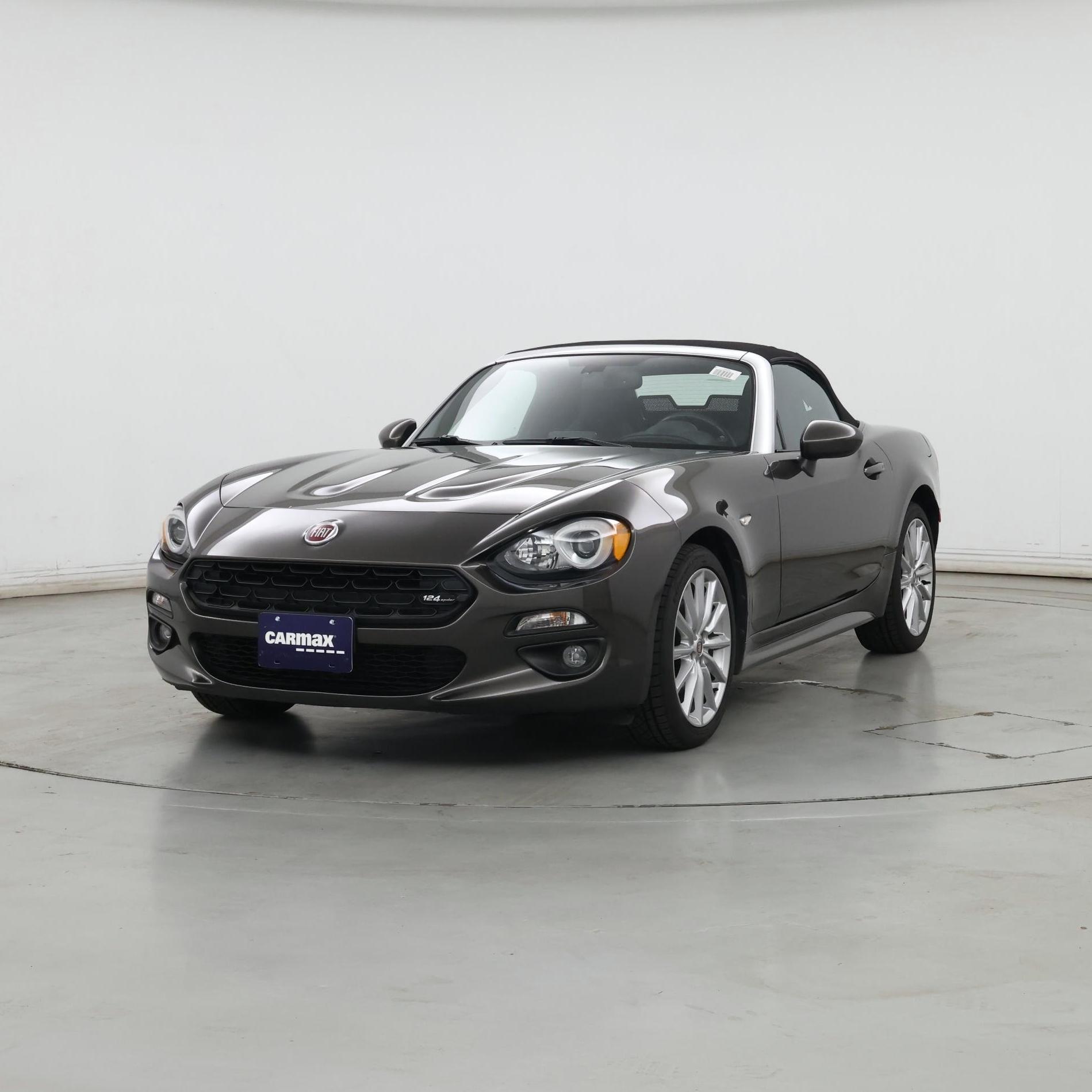 Thumbnail: 2017 Fiat 124 Spider - 4