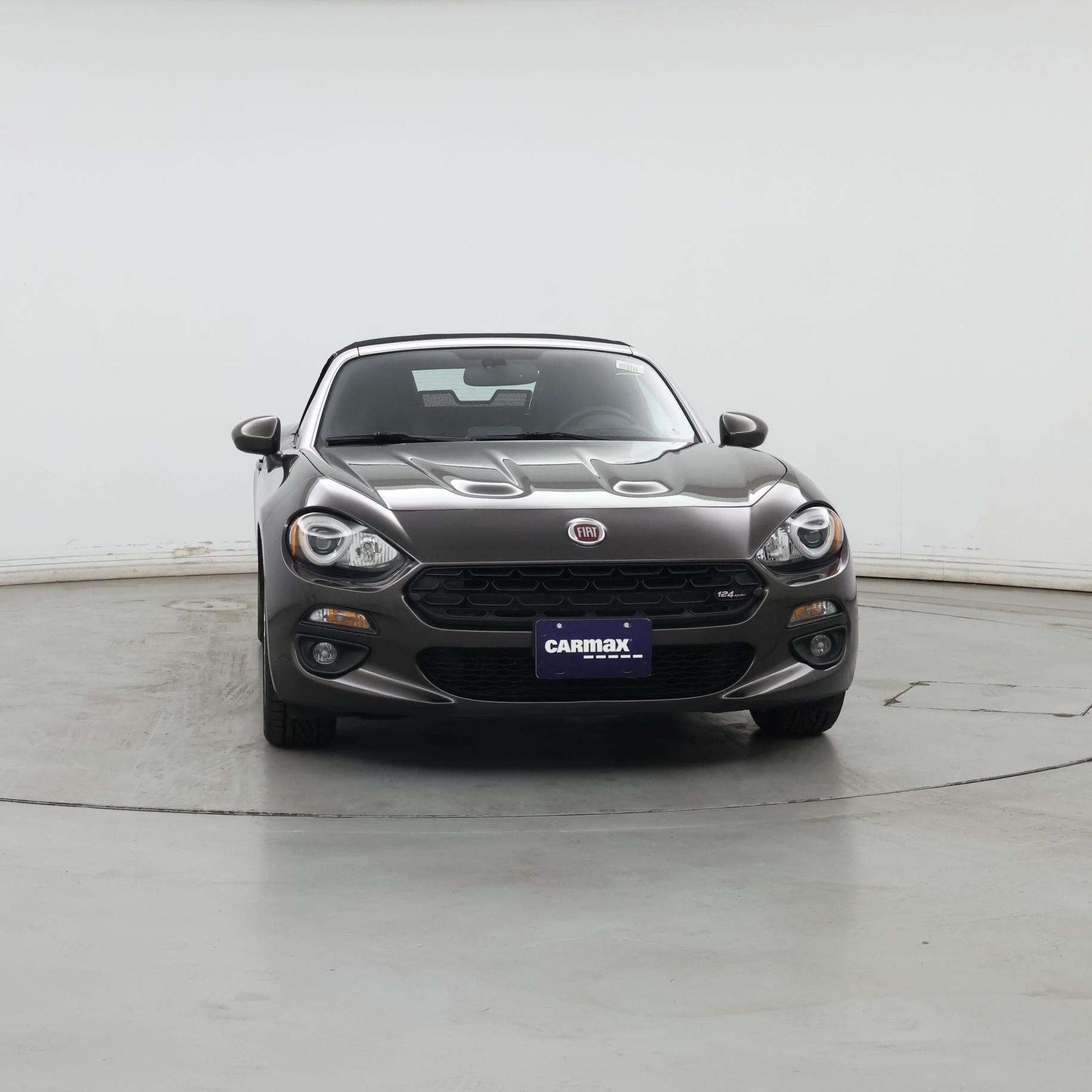 Thumbnail: 2017 Fiat 124 Spider - 5