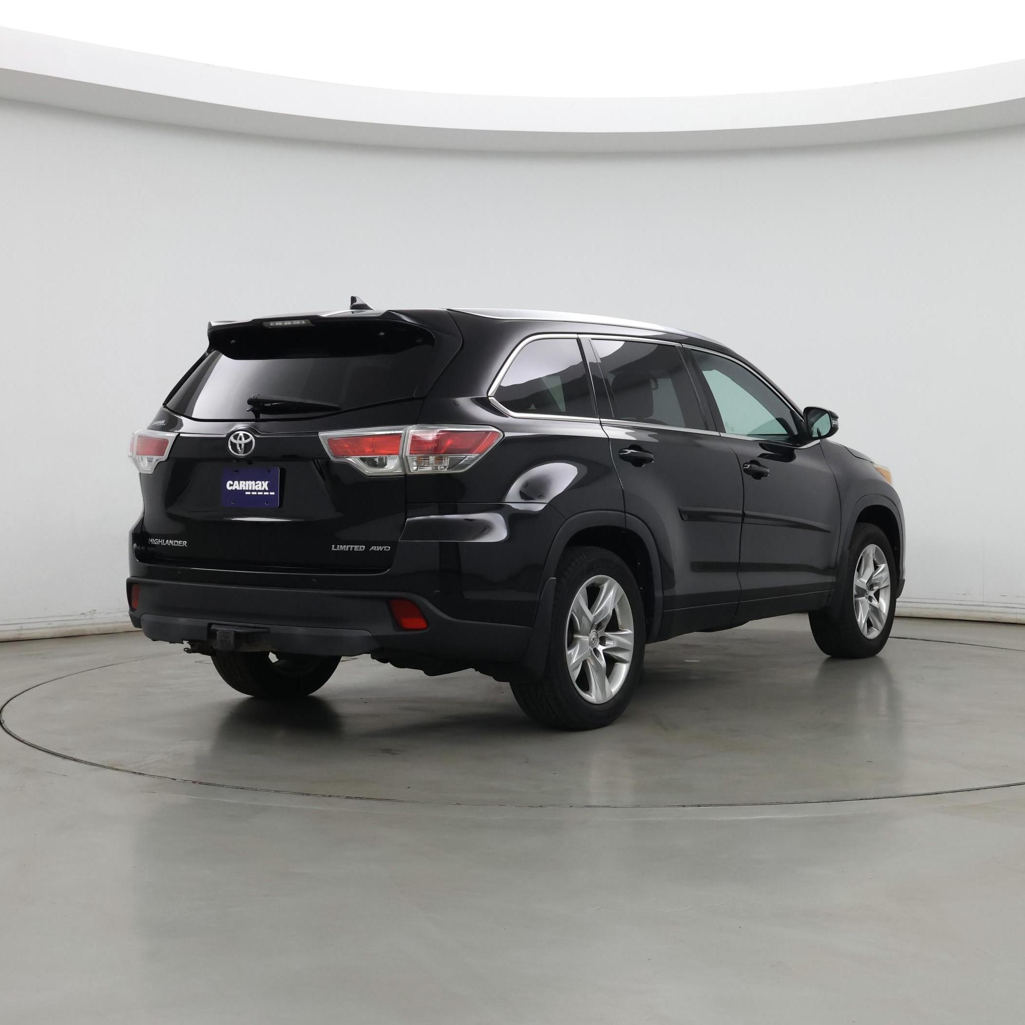 Thumbnail: 2015 Toyota Highlander - 8