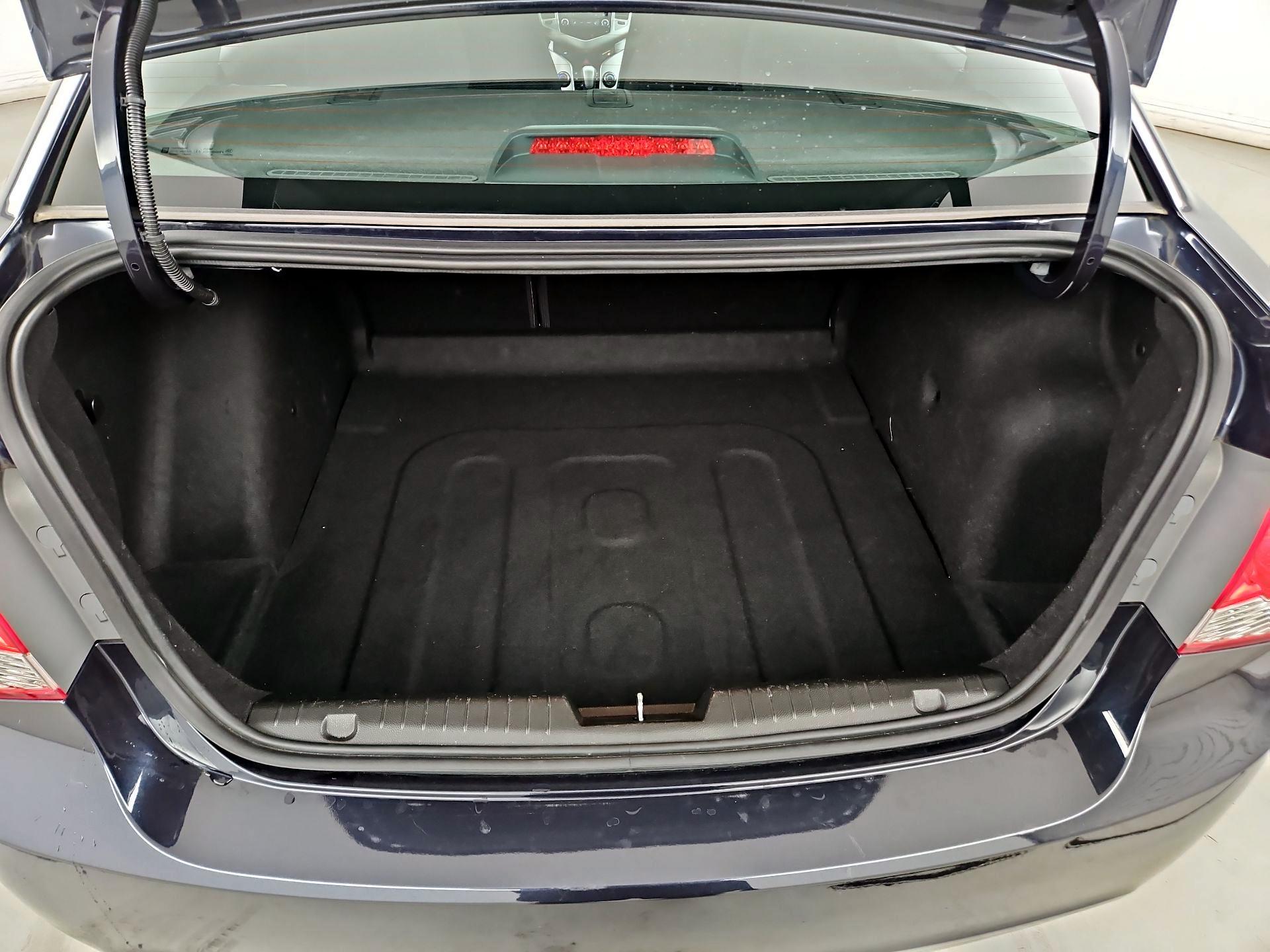 Thumbnail: 2016 Chevrolet Cruze - 20