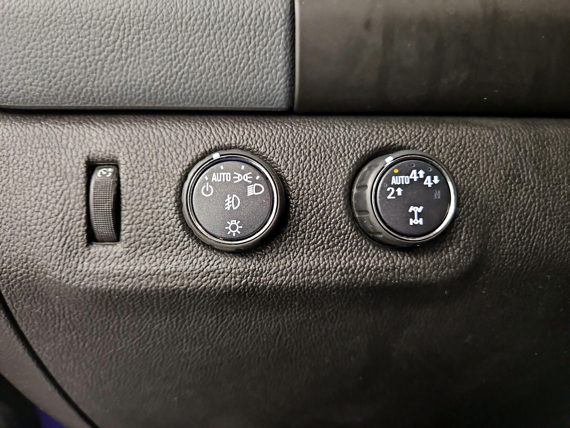 Thumbnail: 2017 Chevrolet Colorado - 13