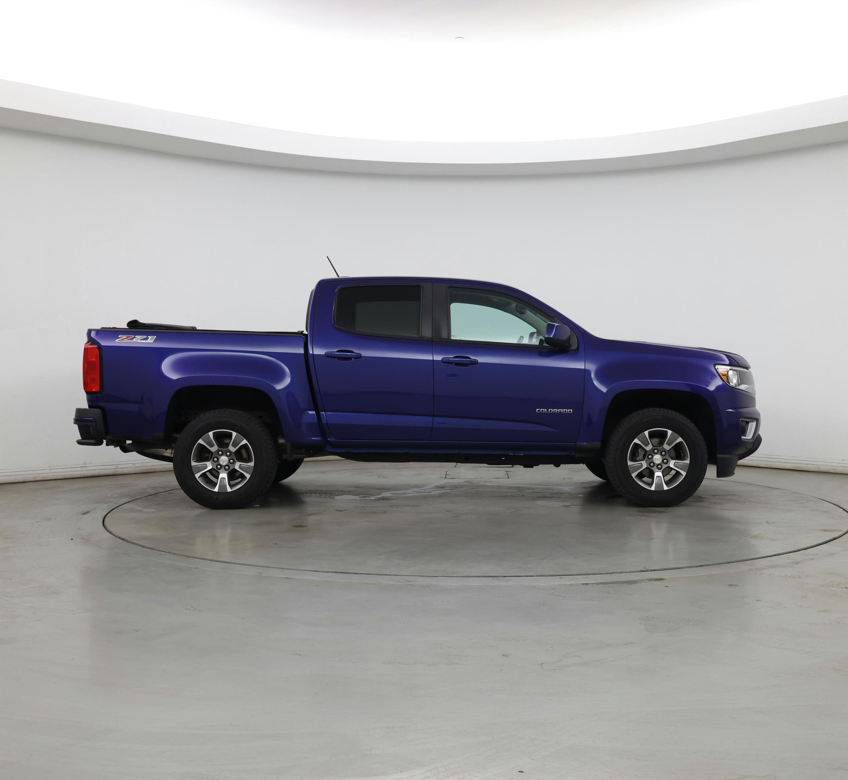 Thumbnail: 2017 Chevrolet Colorado - 7