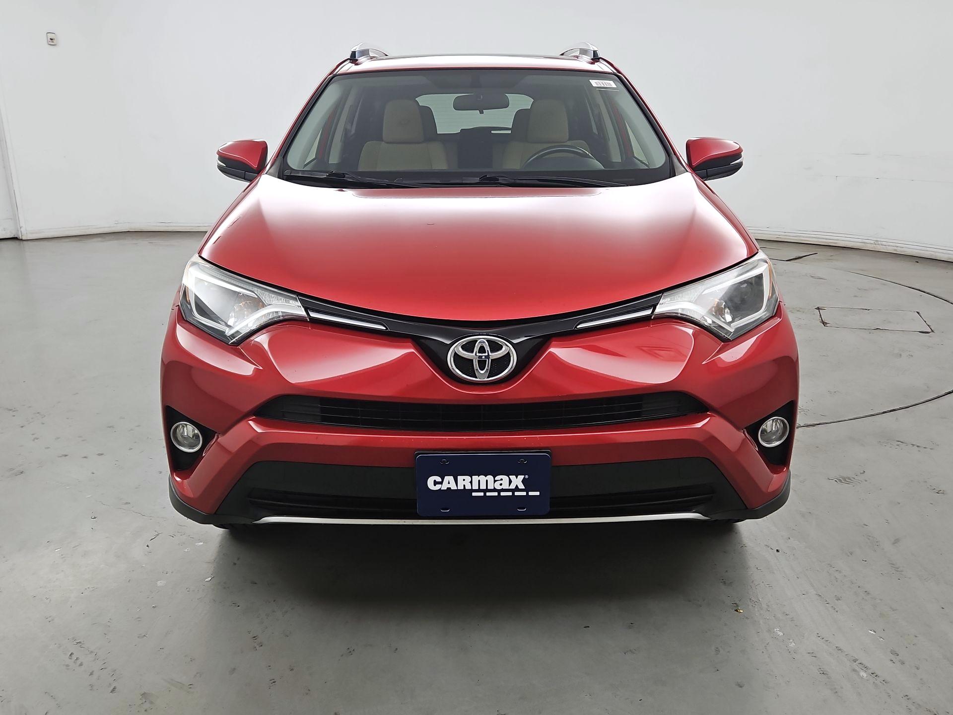 Thumbnail: 2016 Toyota RAV4 - 2