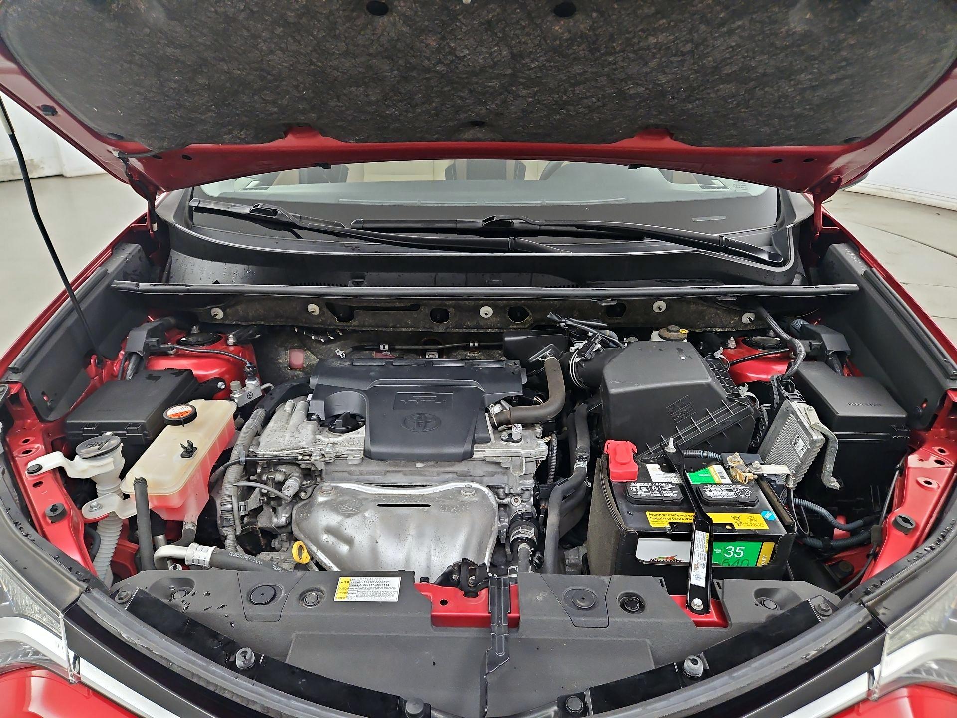 Thumbnail: 2016 Toyota RAV4 - 20