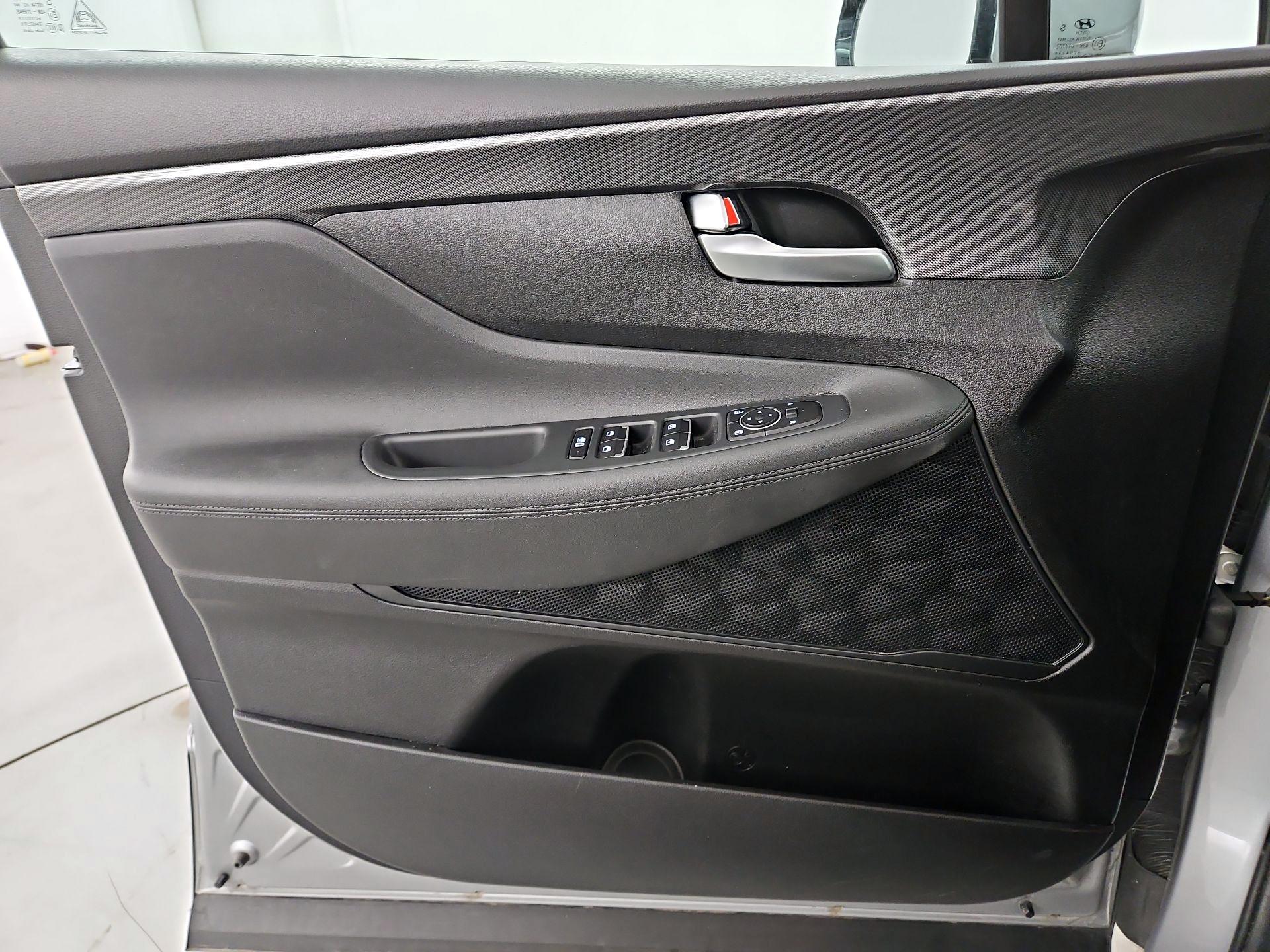 Thumbnail: 2023 Hyundai Santa Fe - 12