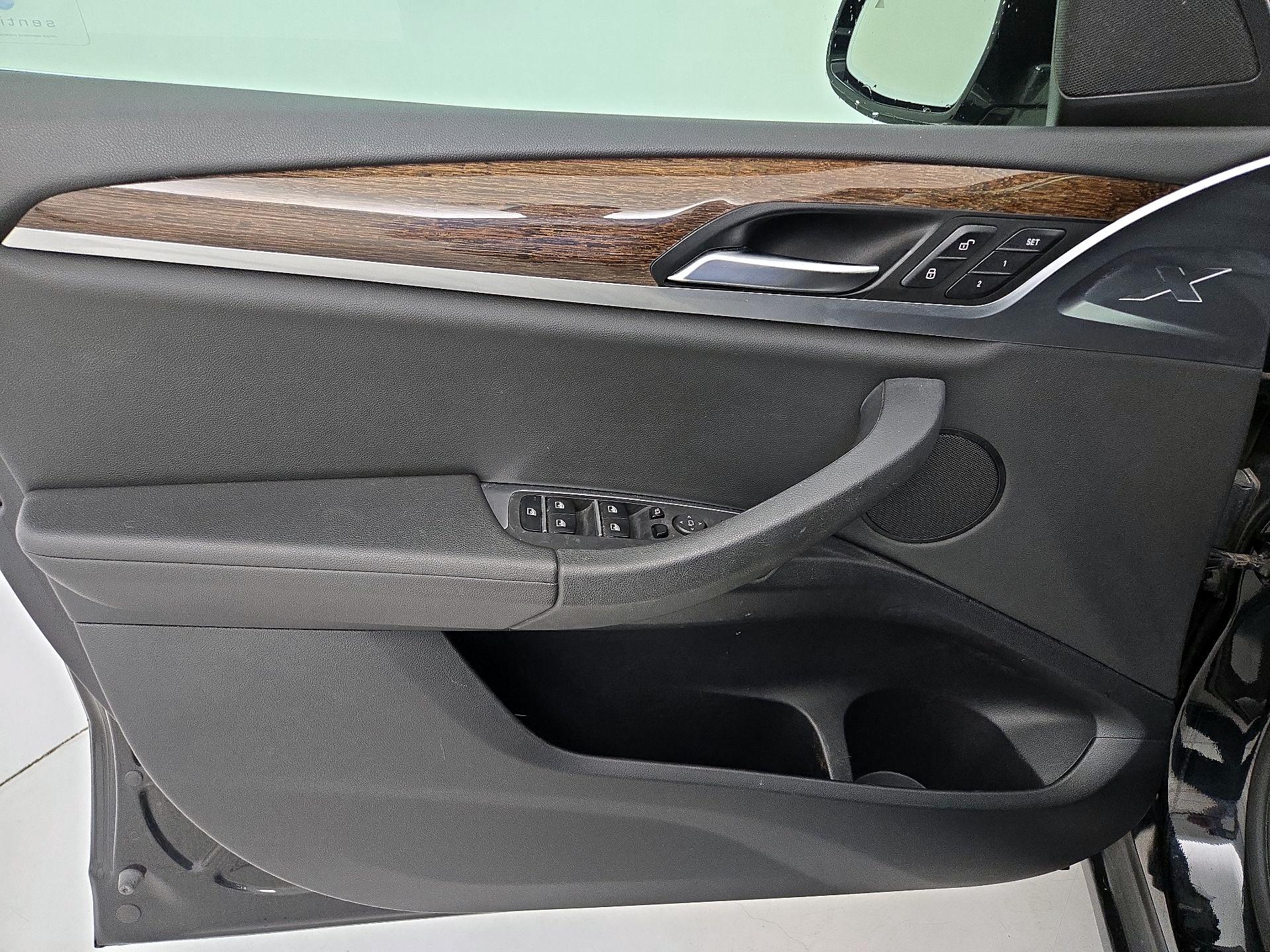 Thumbnail: 2019 BMW X3 - 12