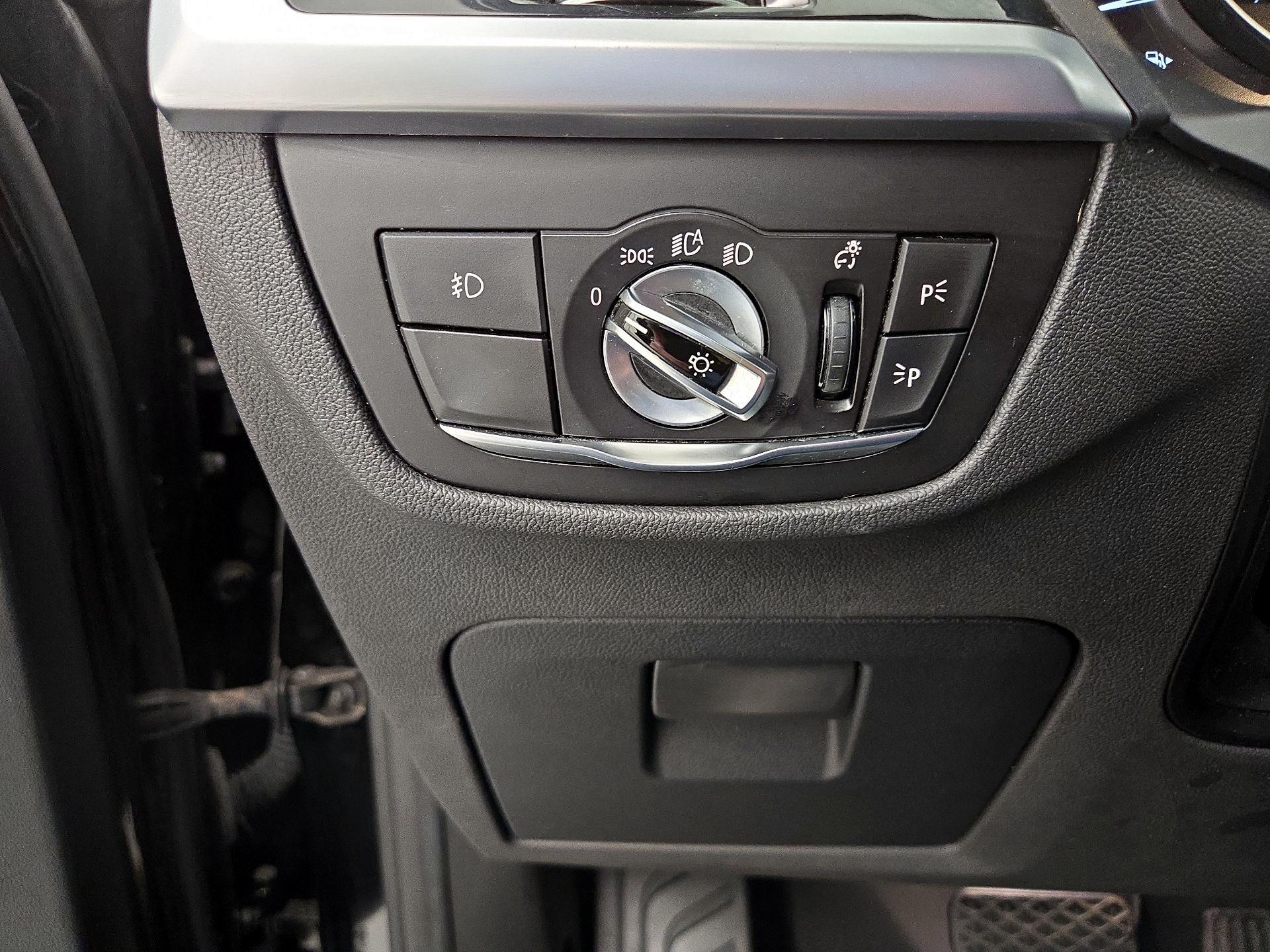 Thumbnail: 2019 BMW X3 - 13