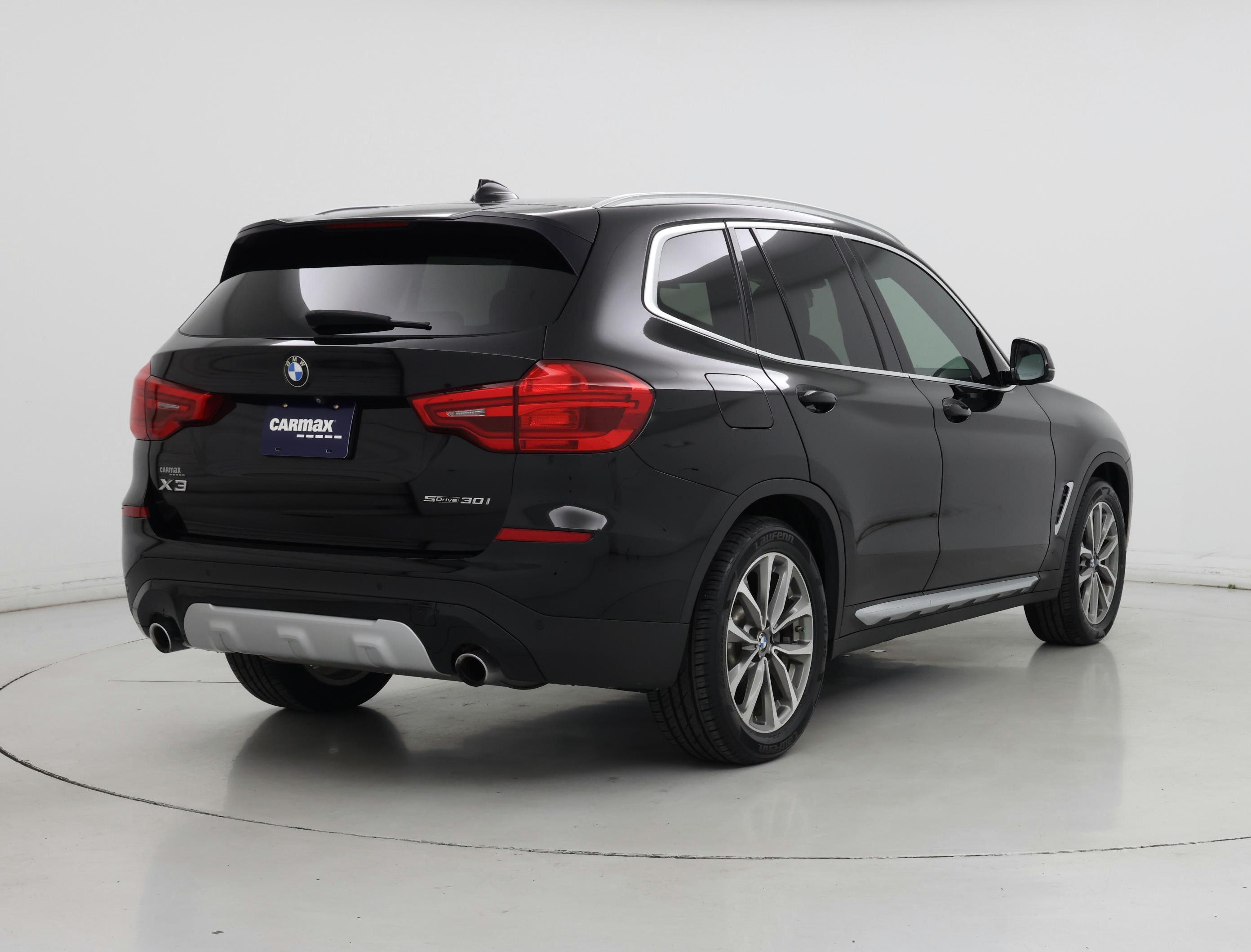 Thumbnail: 2019 BMW X3 - 8