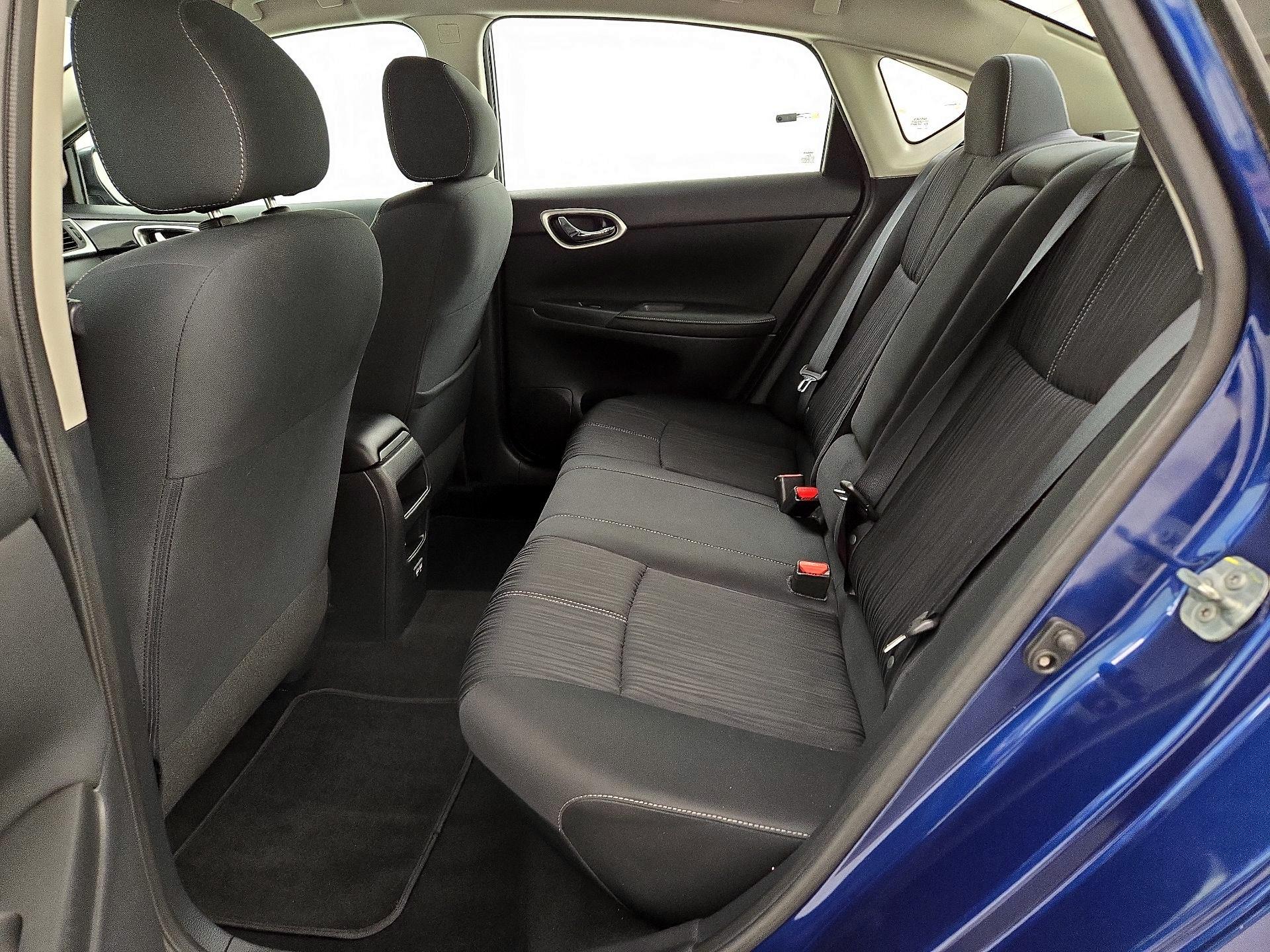 Thumbnail: 2018 Nissan Sentra - 19