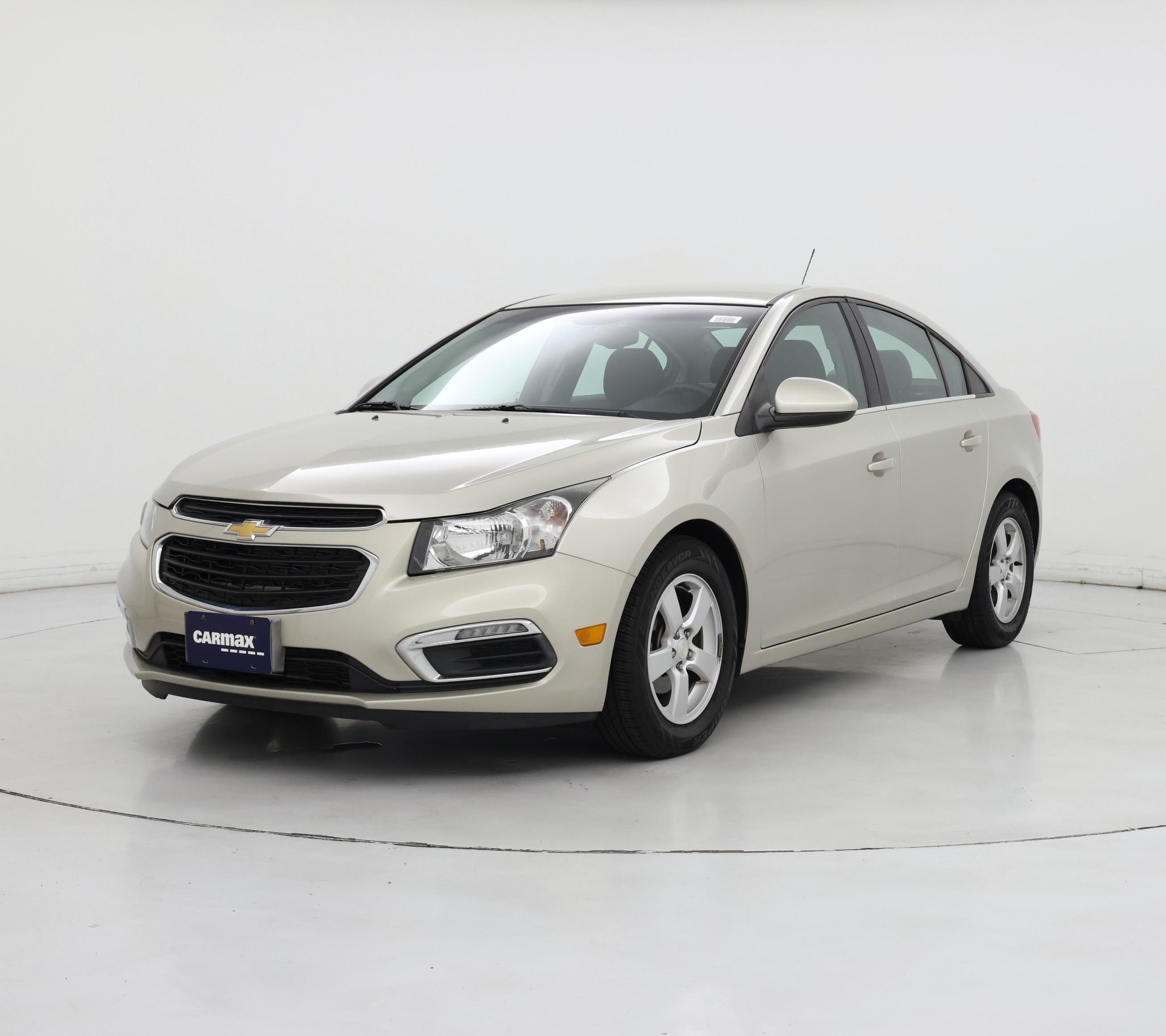Thumbnail: 2015 Chevrolet Cruze - 4