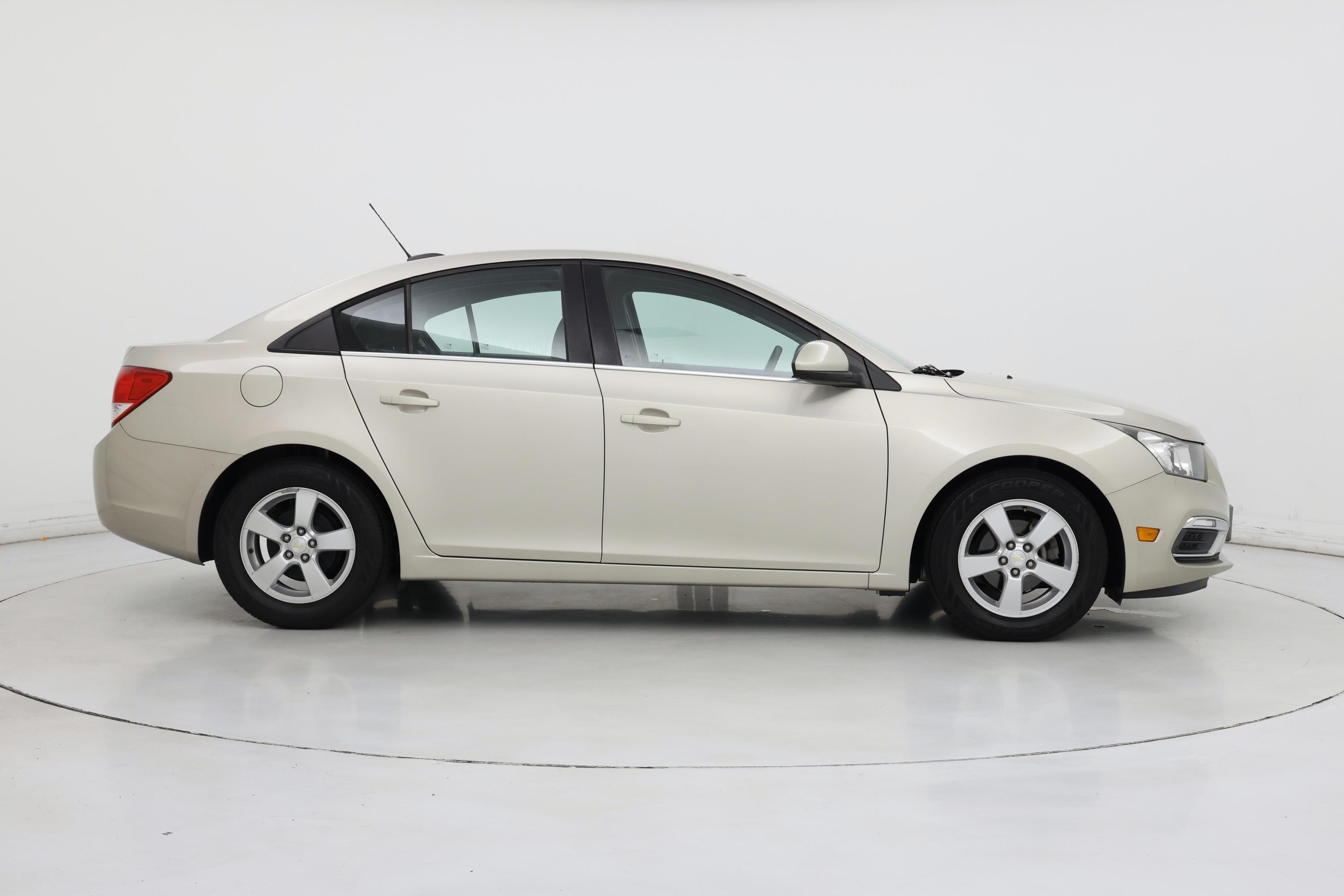 Thumbnail: 2015 Chevrolet Cruze - 7