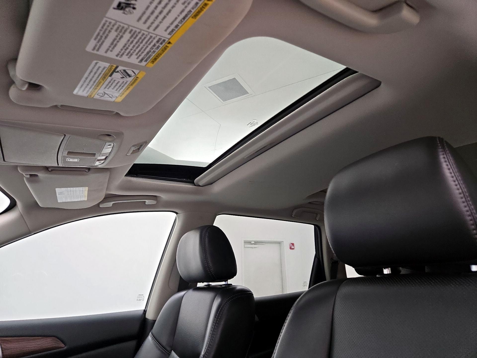Thumbnail: 2017 Nissan Pathfinder - 20