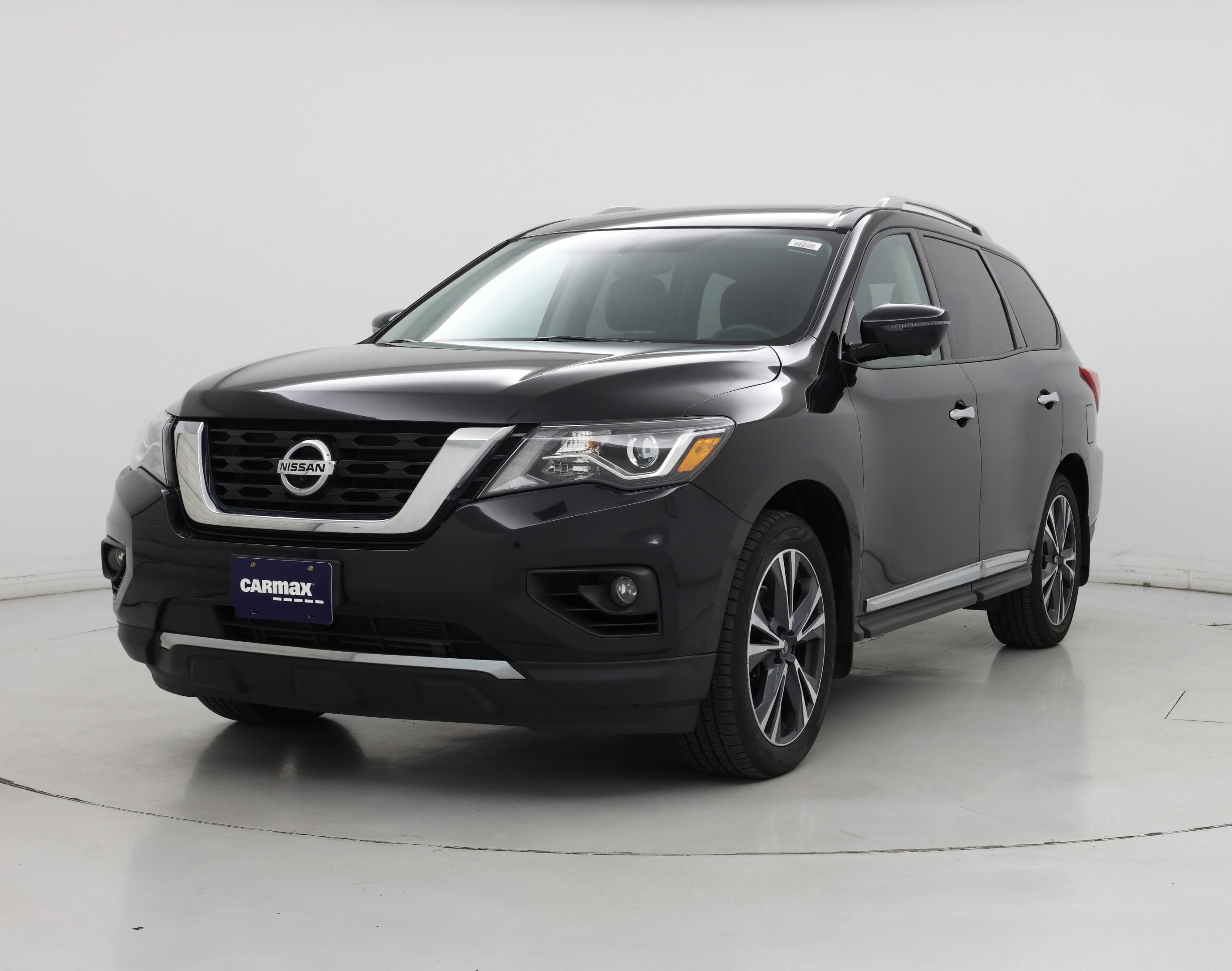 Thumbnail: 2017 Nissan Pathfinder - 4
