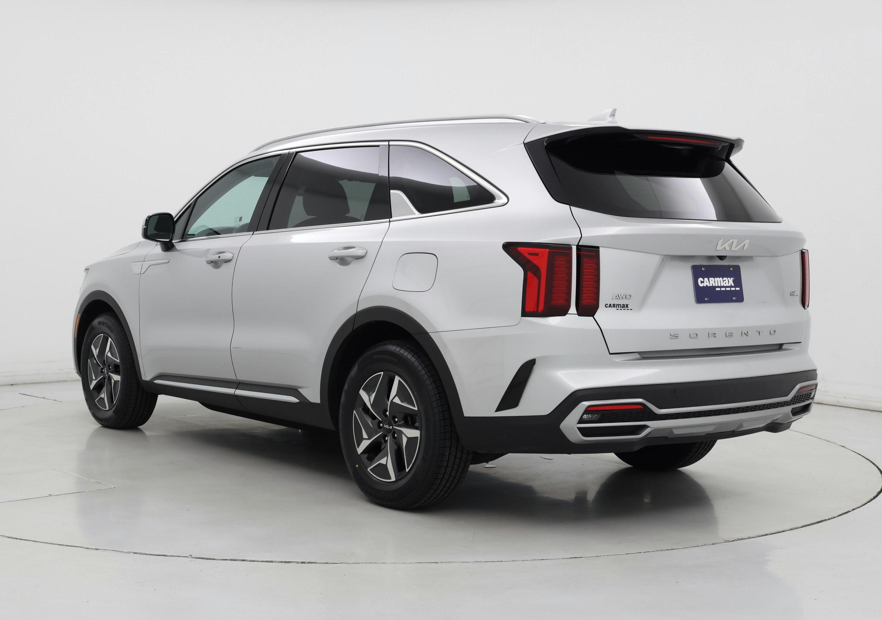 Thumbnail: 2022 Kia Sorento - 2