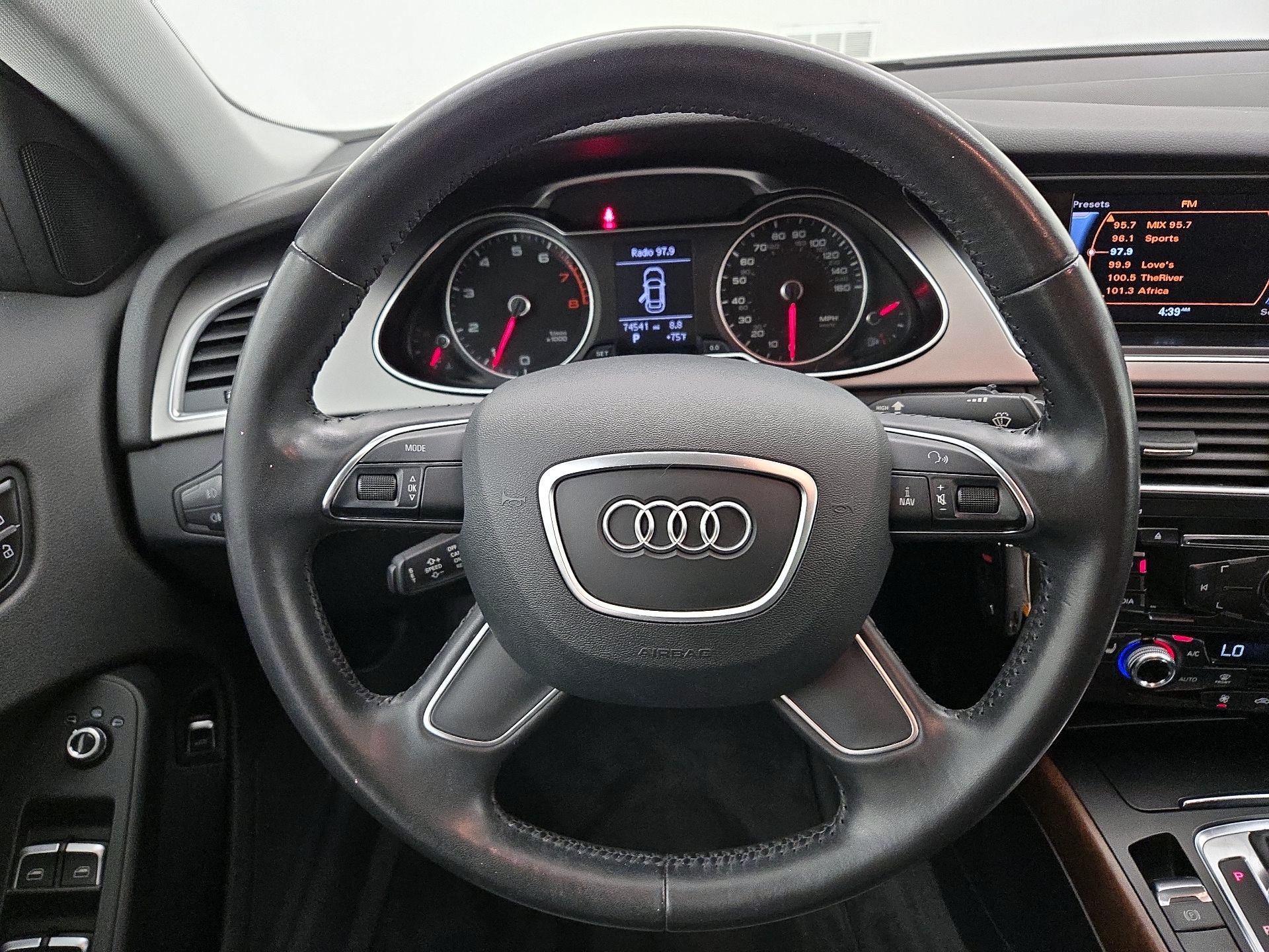 Thumbnail: 2015 Audi A4 - 10