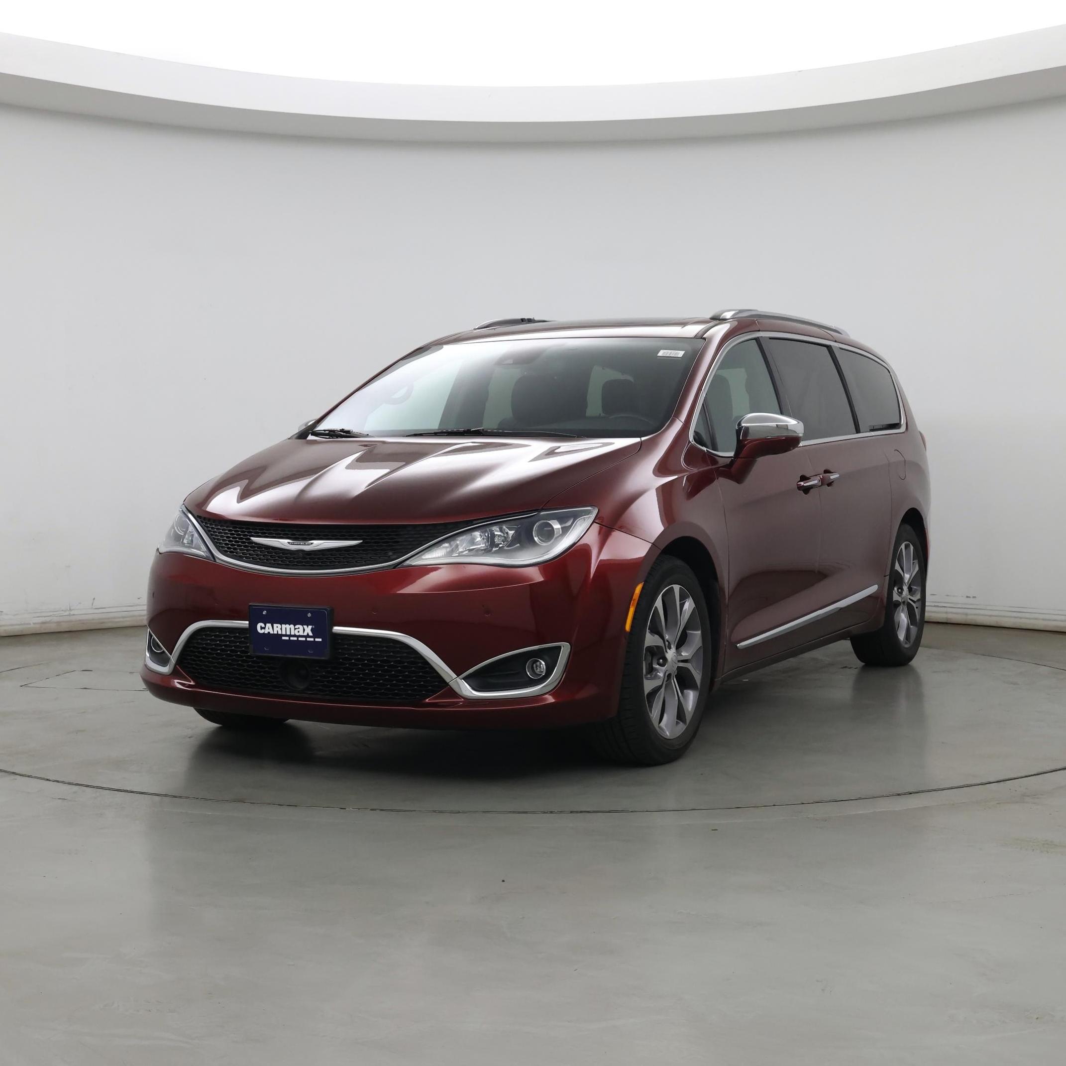 Thumbnail: 2020 Chrysler Pacifica - 4