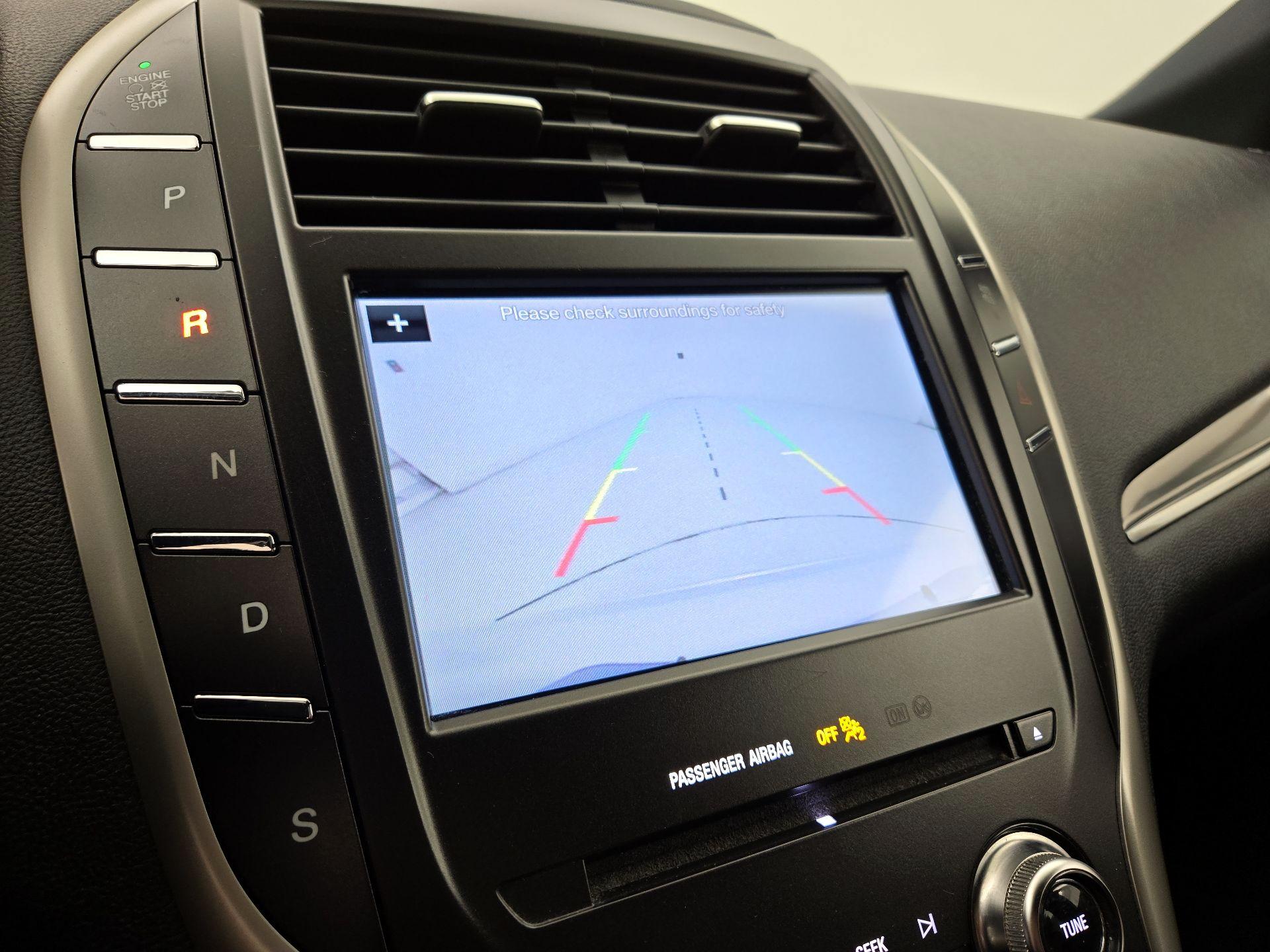 Thumbnail: 2019 Lincoln MKC - 14