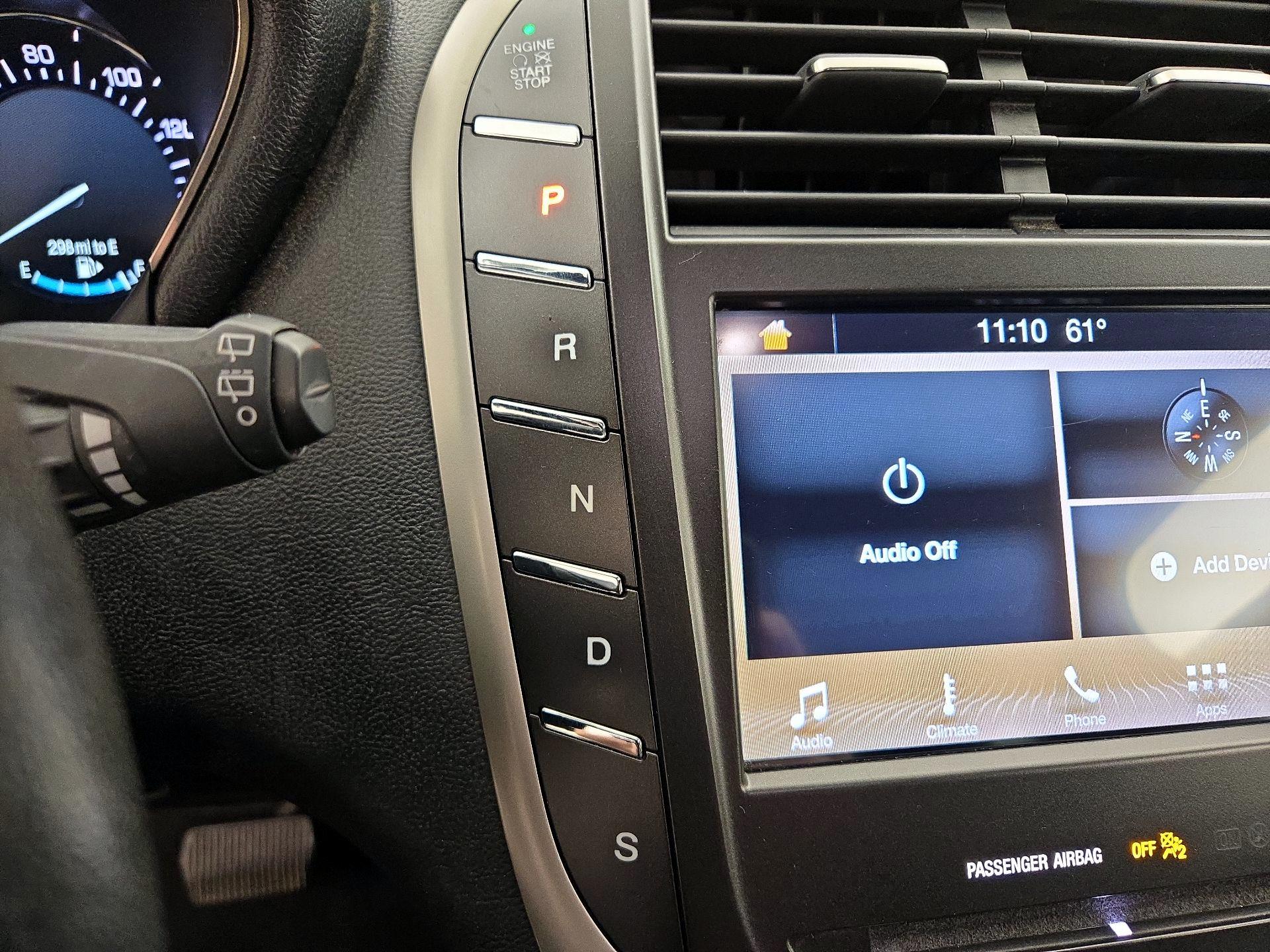 Thumbnail: 2019 Lincoln MKC - 17