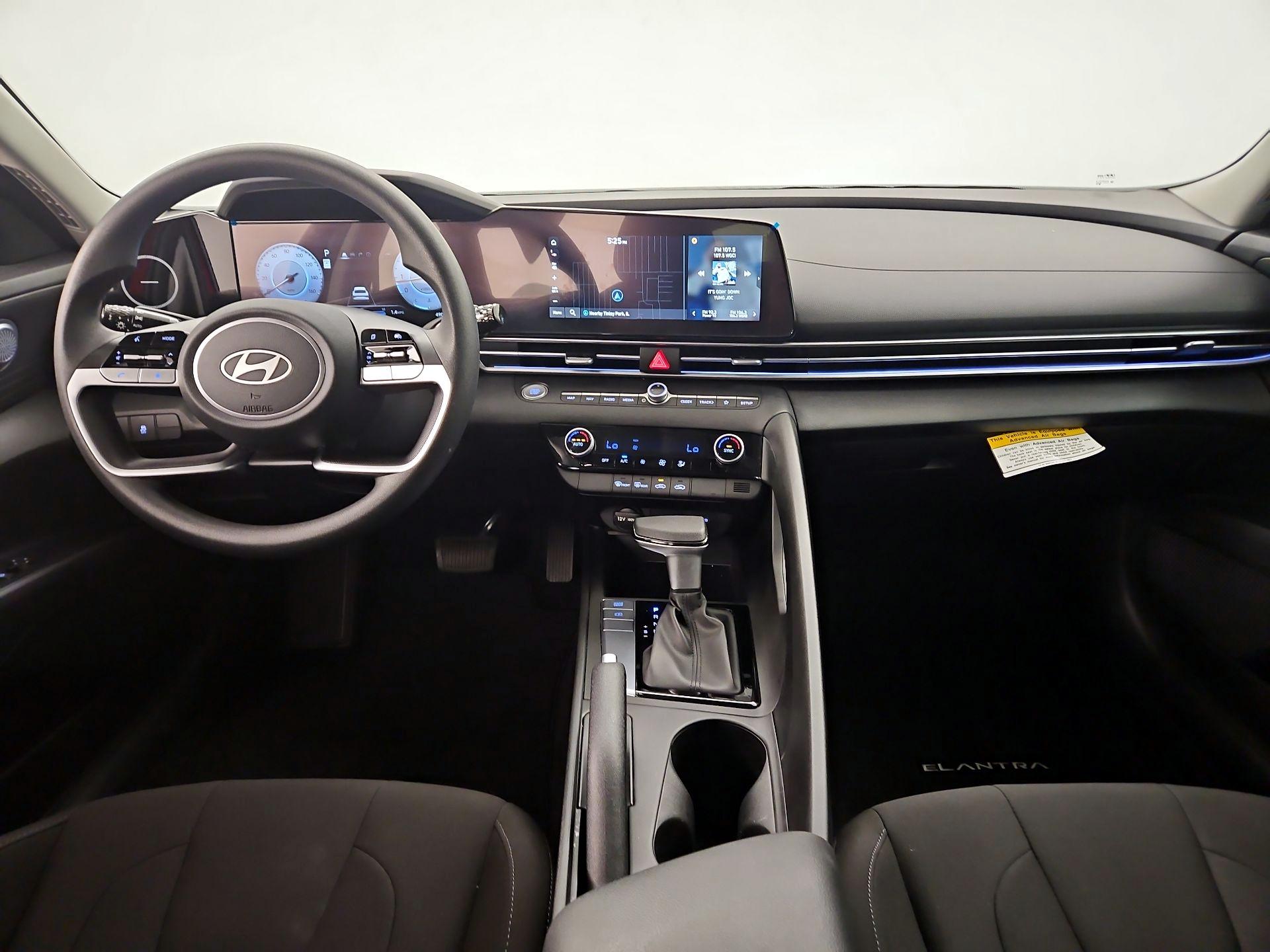 Thumbnail: 2024 Hyundai Elantra - 9