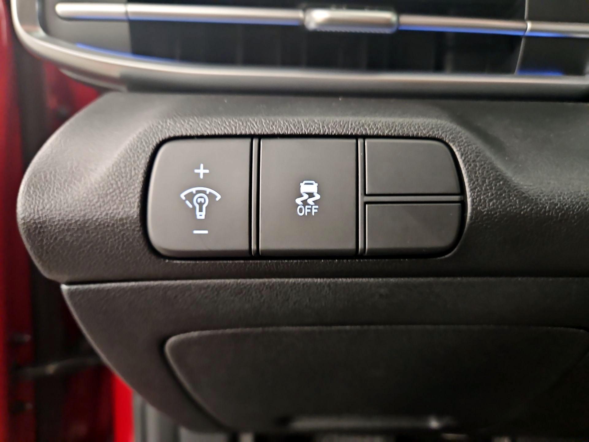 Thumbnail: 2024 Hyundai Elantra - 13