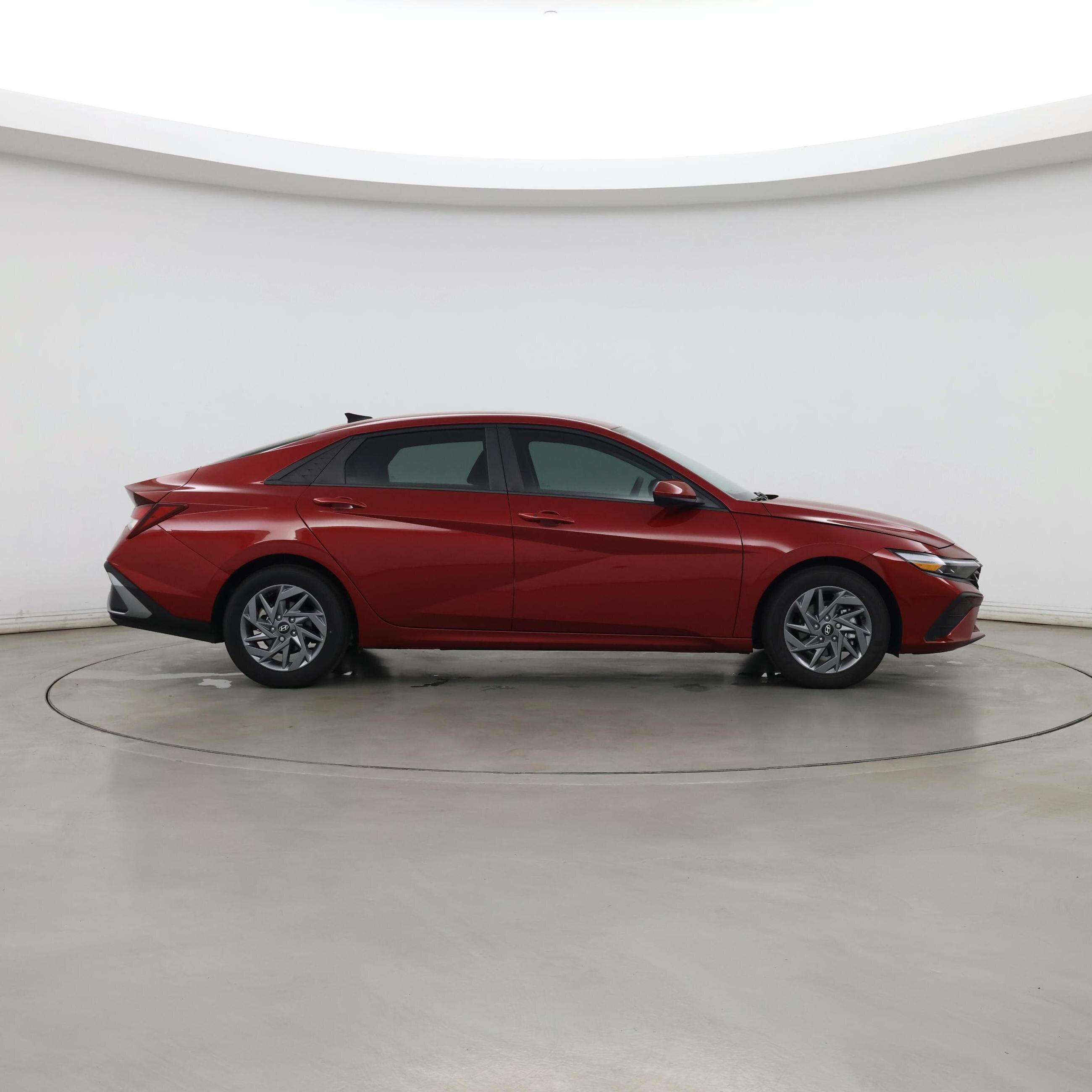 Thumbnail: 2024 Hyundai Elantra - 7