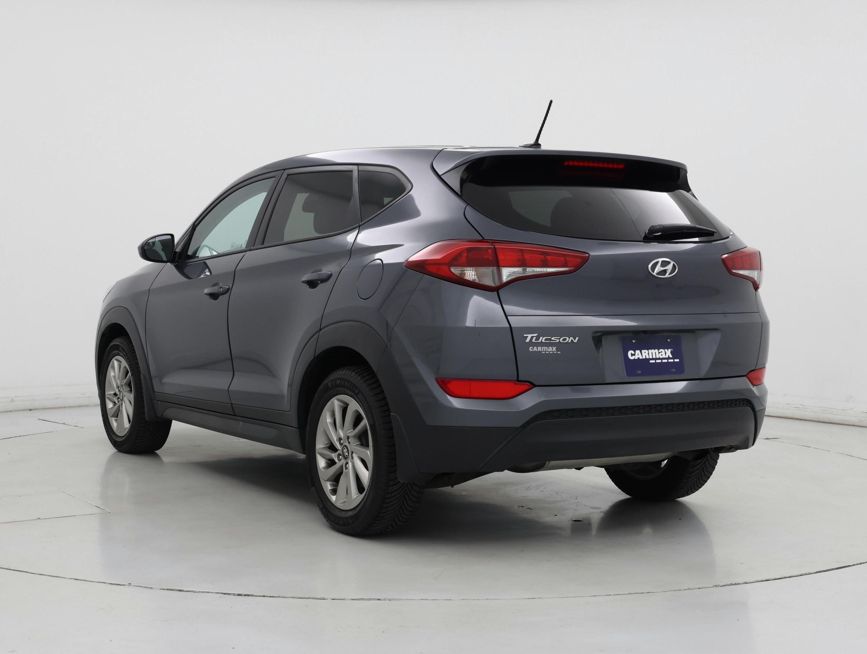 Thumbnail: 2017 Hyundai Tucson - 2