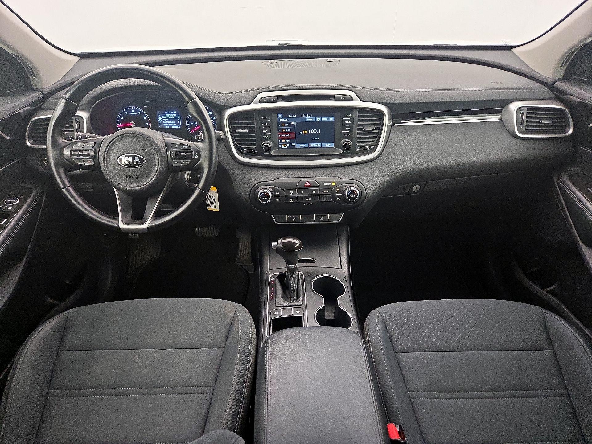 Thumbnail: 2018 Kia Sorento - 9