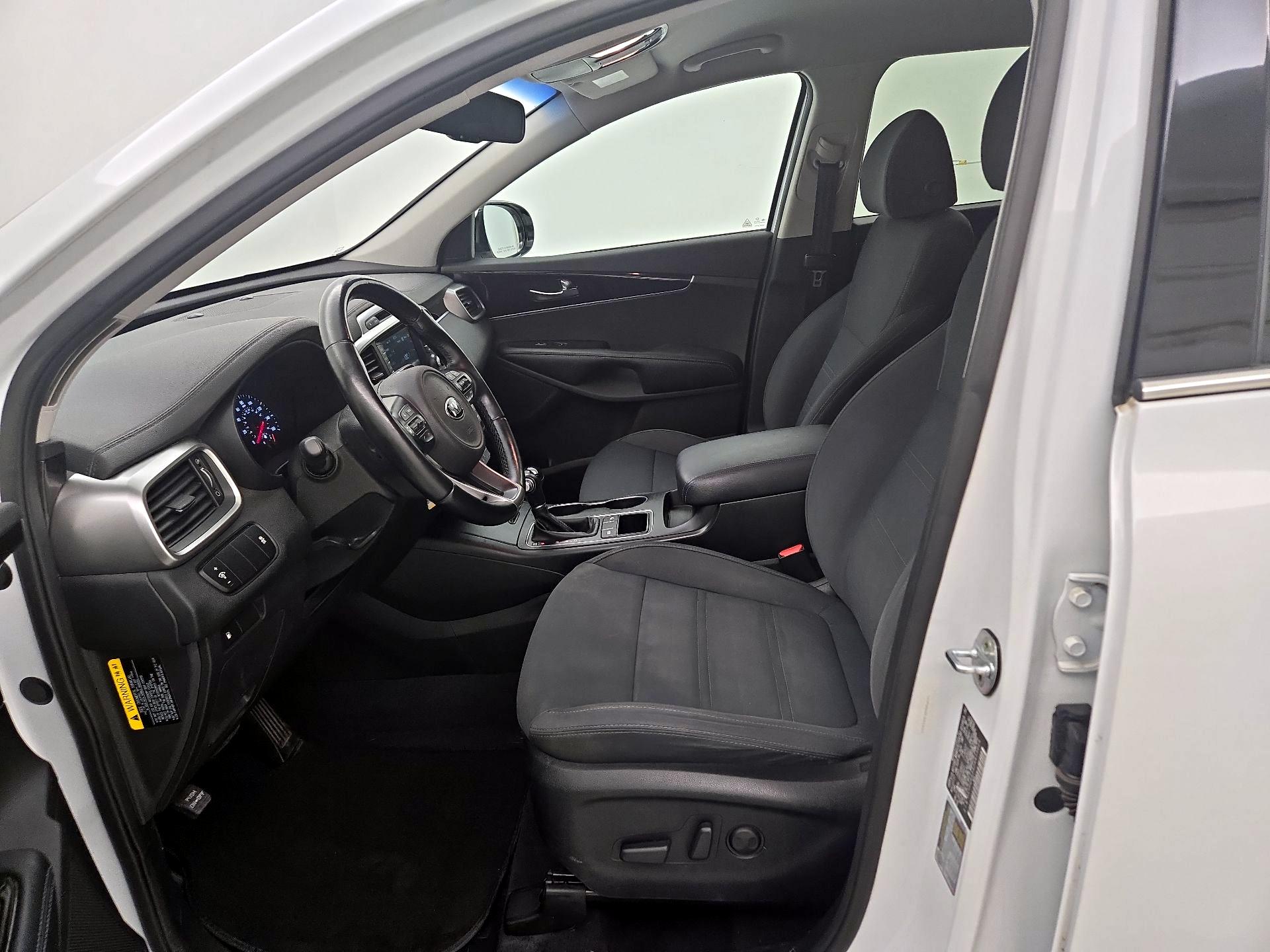 Thumbnail: 2018 Kia Sorento - 11