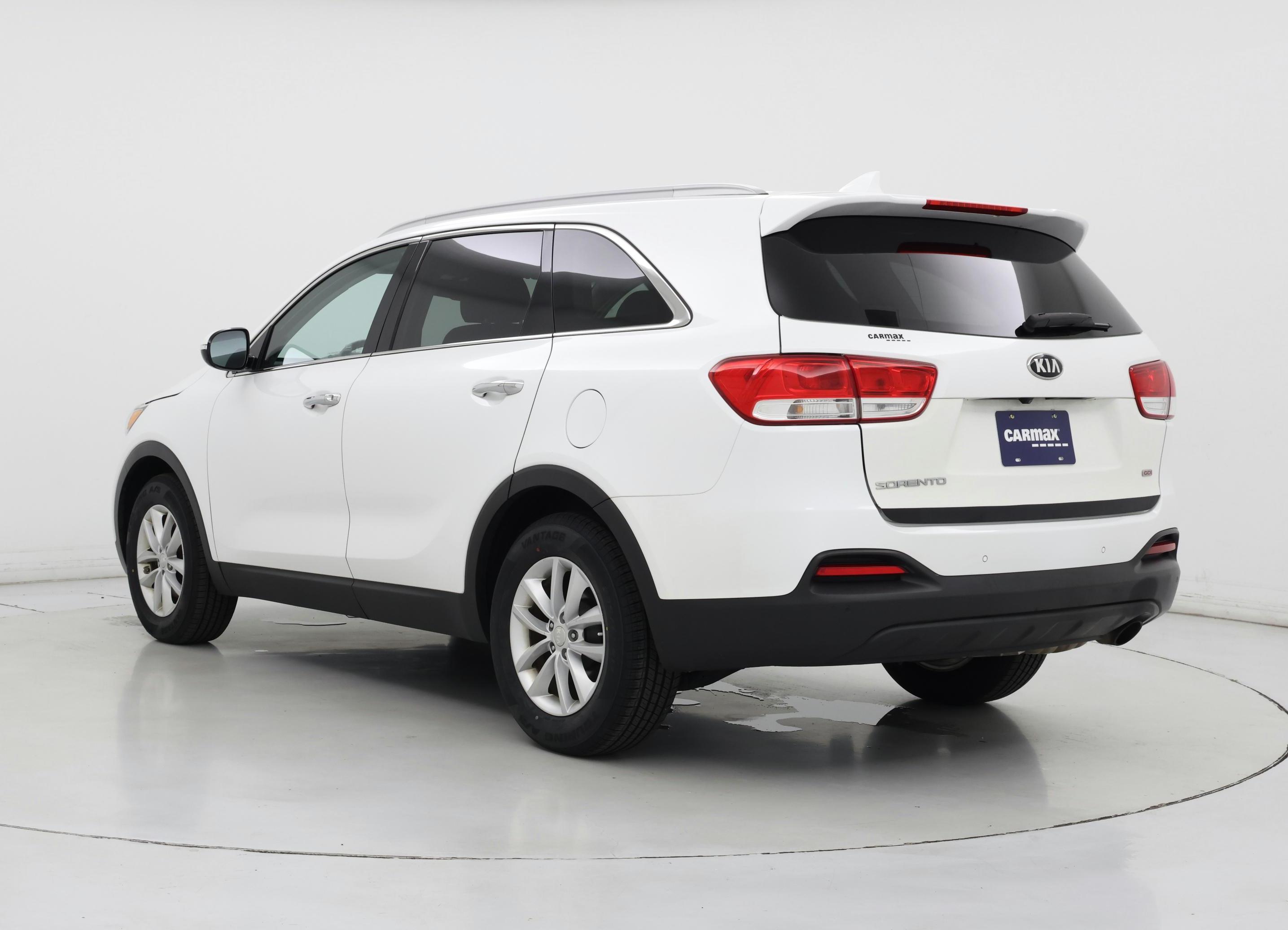 Thumbnail: 2018 Kia Sorento - 2