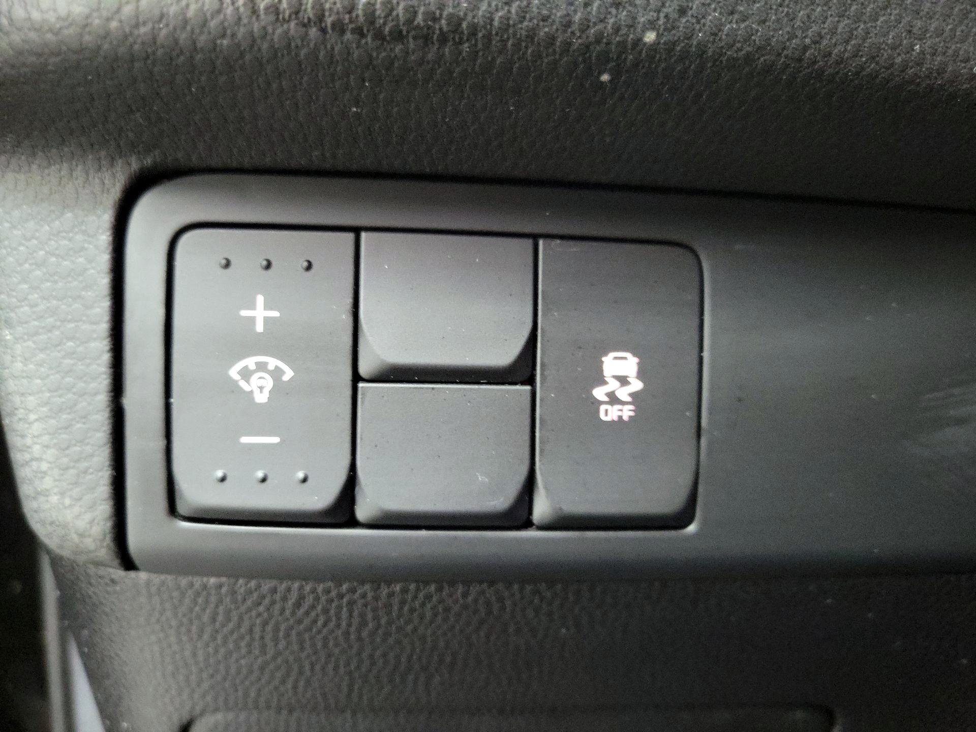 Thumbnail: 2016 Kia Soul - 13