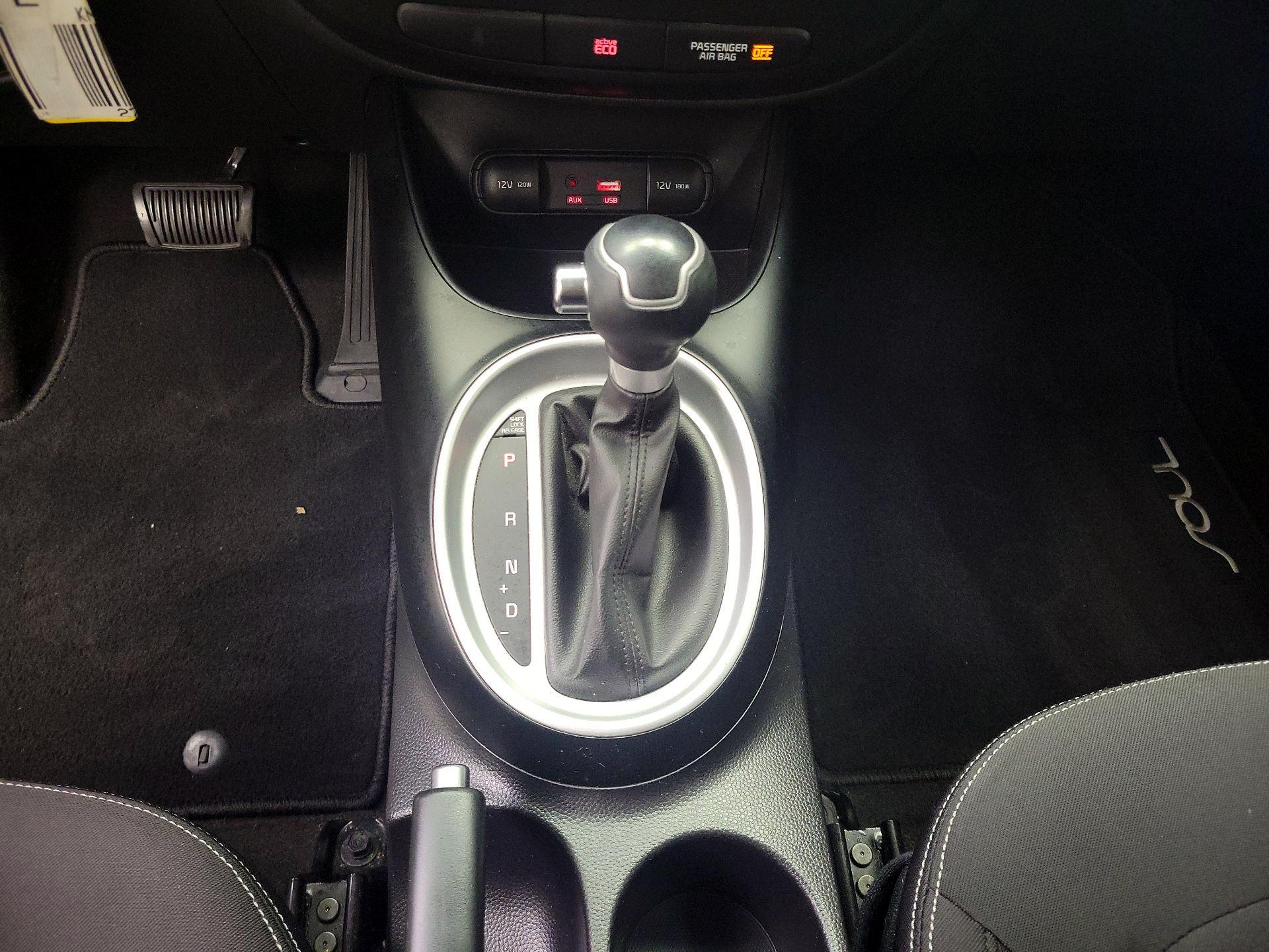 Thumbnail: 2016 Kia Soul - 17