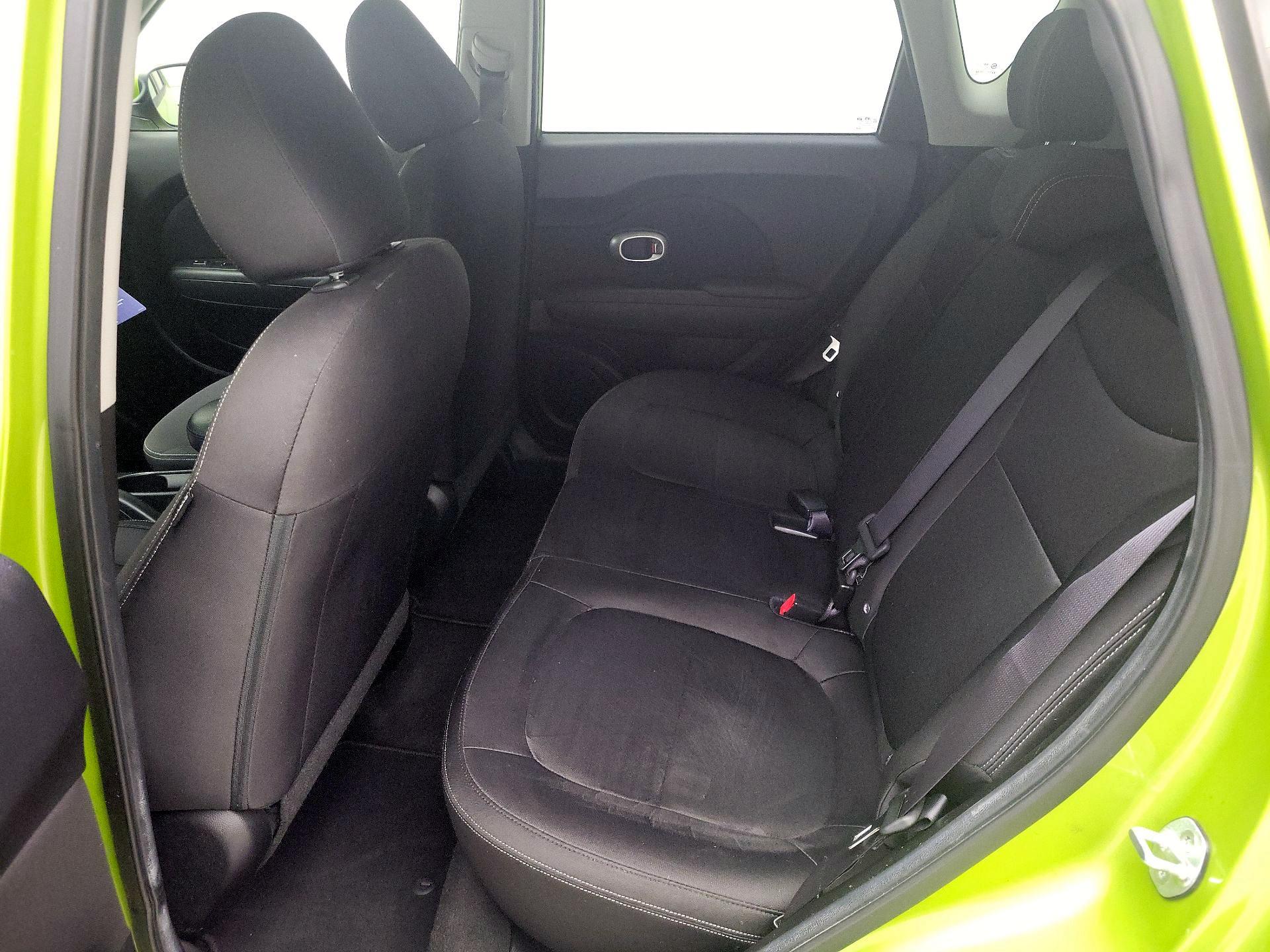 Thumbnail: 2016 Kia Soul - 19