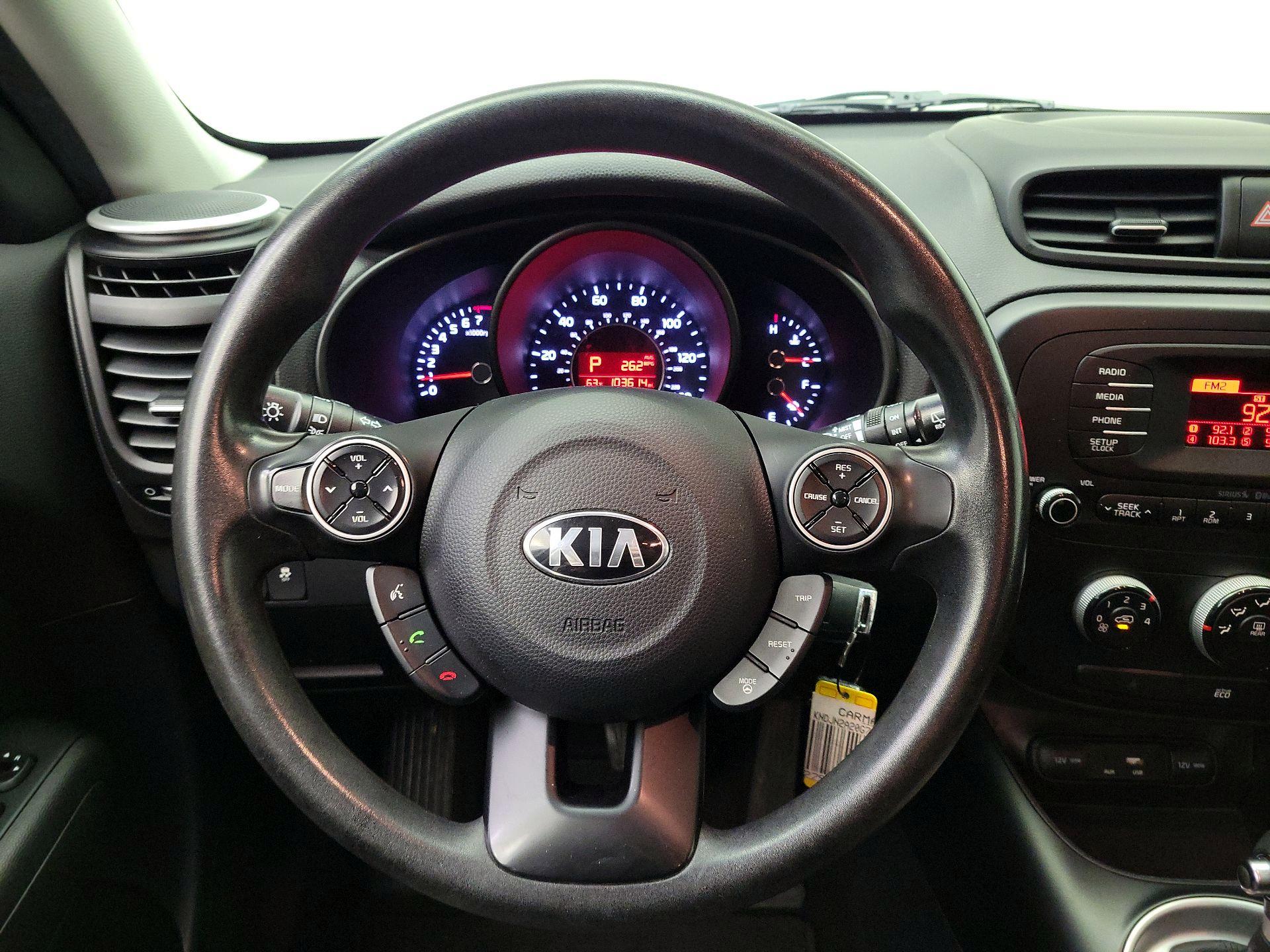 Thumbnail: 2016 Kia Soul - 10