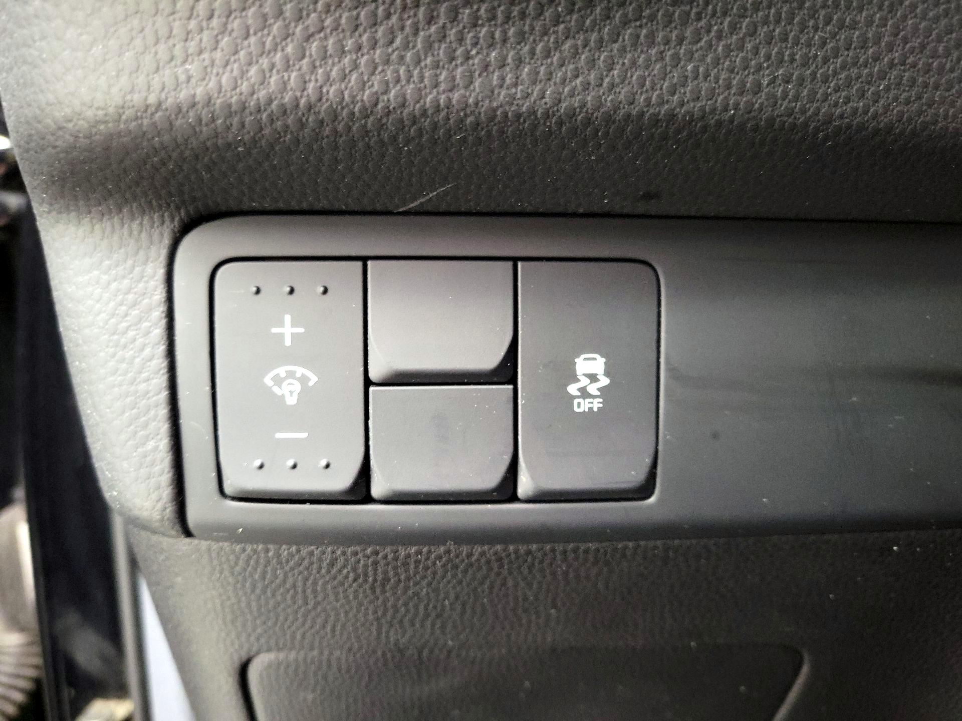 Thumbnail: 2016 Kia Soul - 13