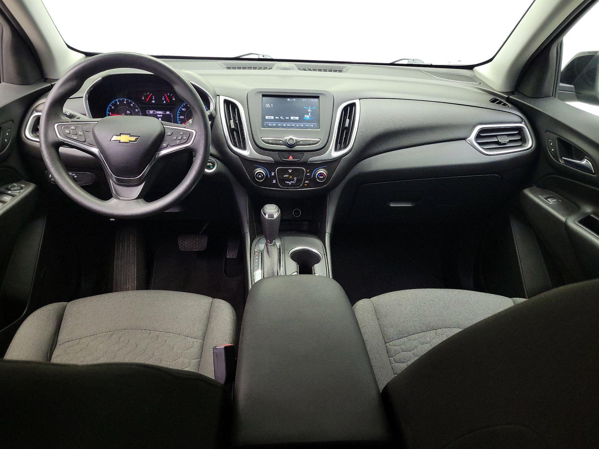Thumbnail: 2018 Chevrolet Equinox - 9