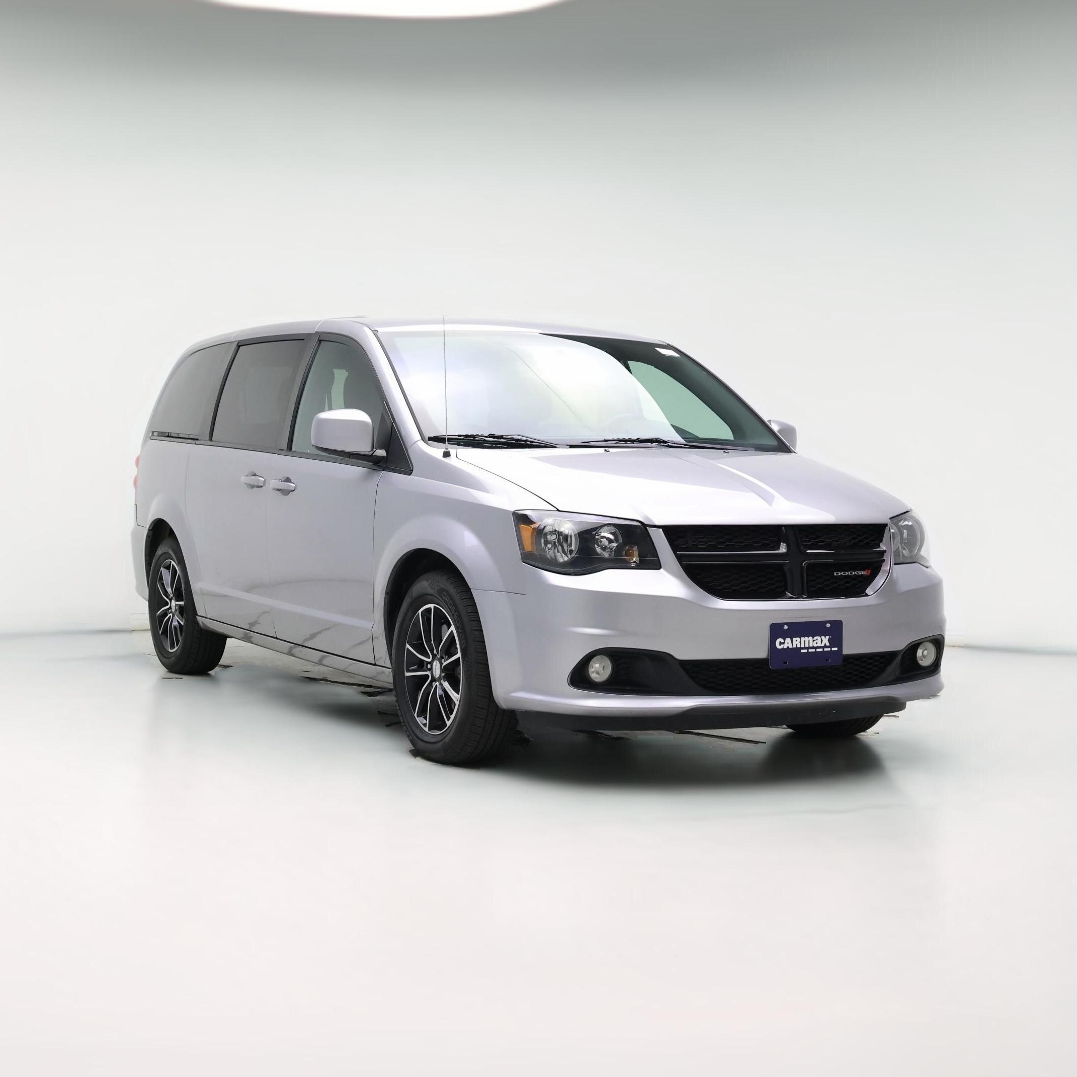 Thumbnail: 2018 Dodge Grand Caravan - 1