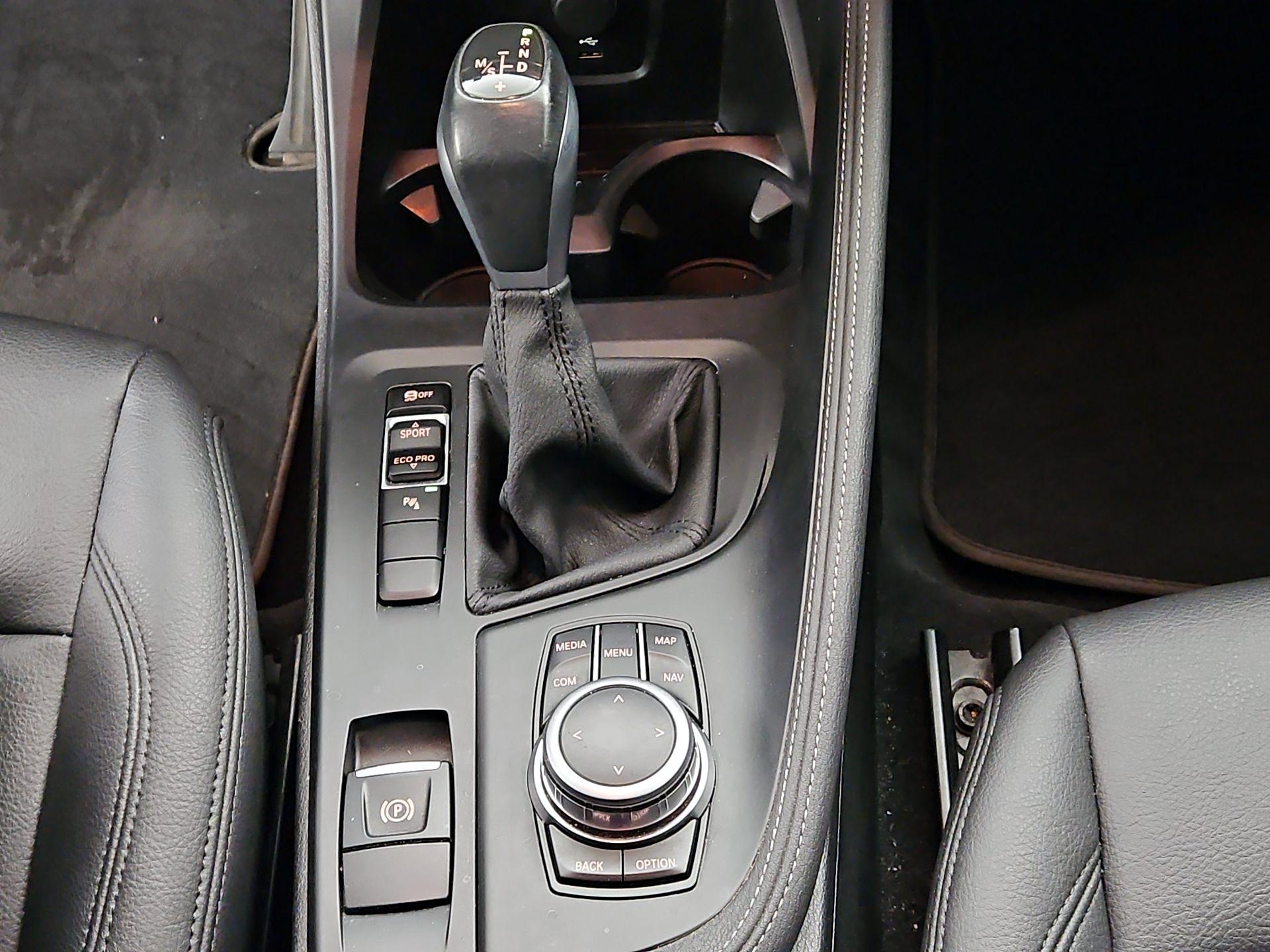 Thumbnail: 2019 BMW X1 - 18