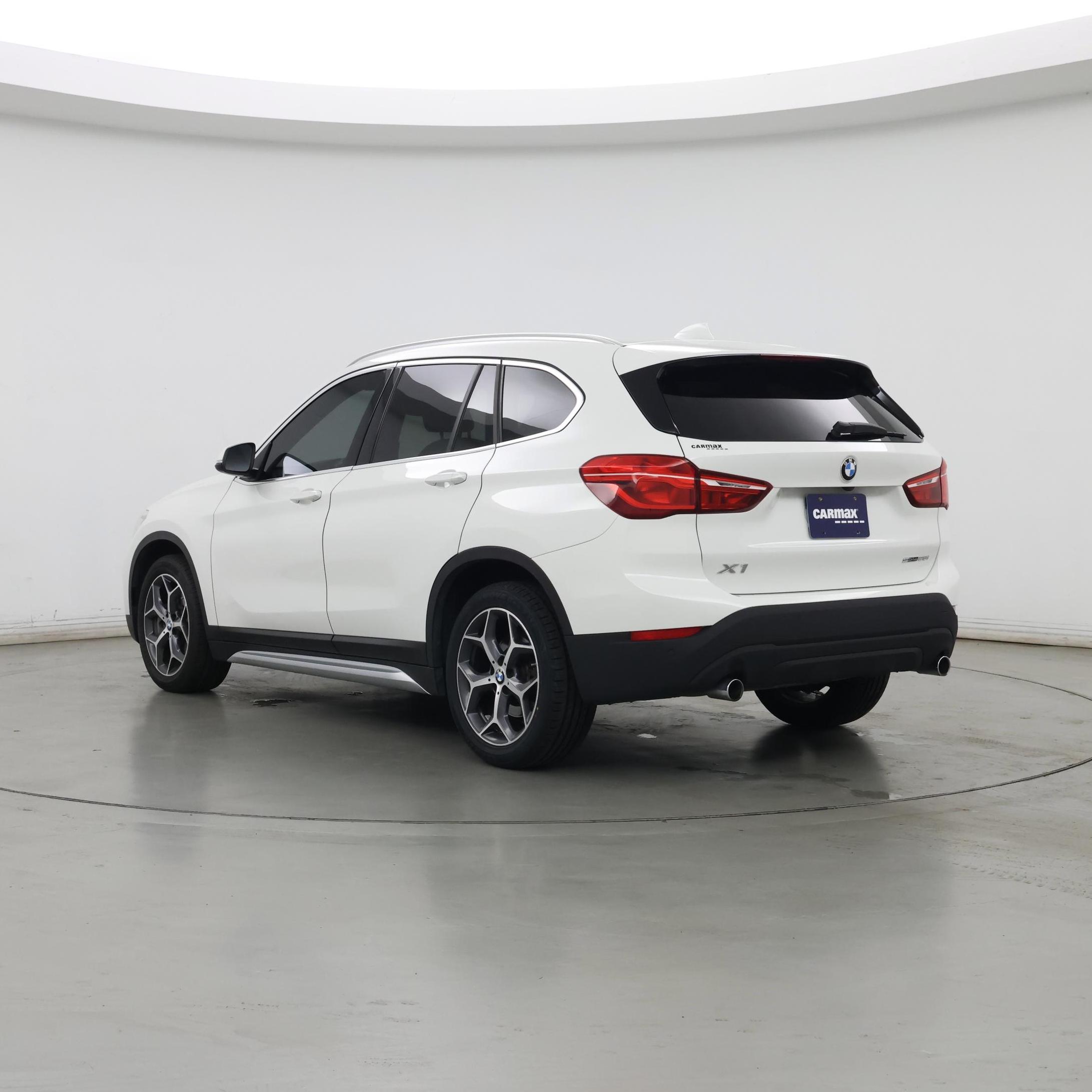 Thumbnail: 2019 BMW X1 - 2