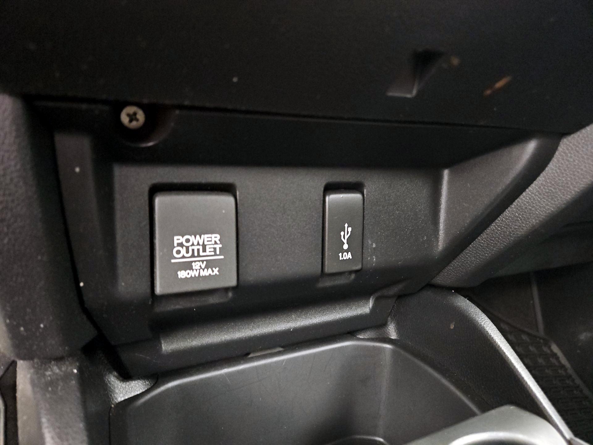 Thumbnail: 2020 Honda Fit - 18