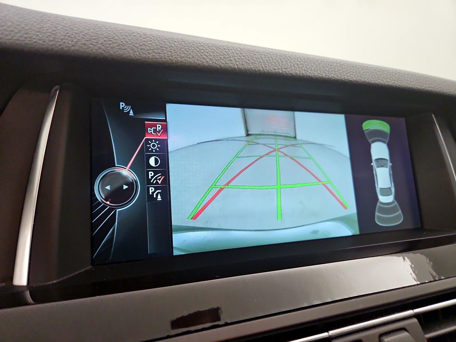 Thumbnail: 2014 BMW 5 Series - 15