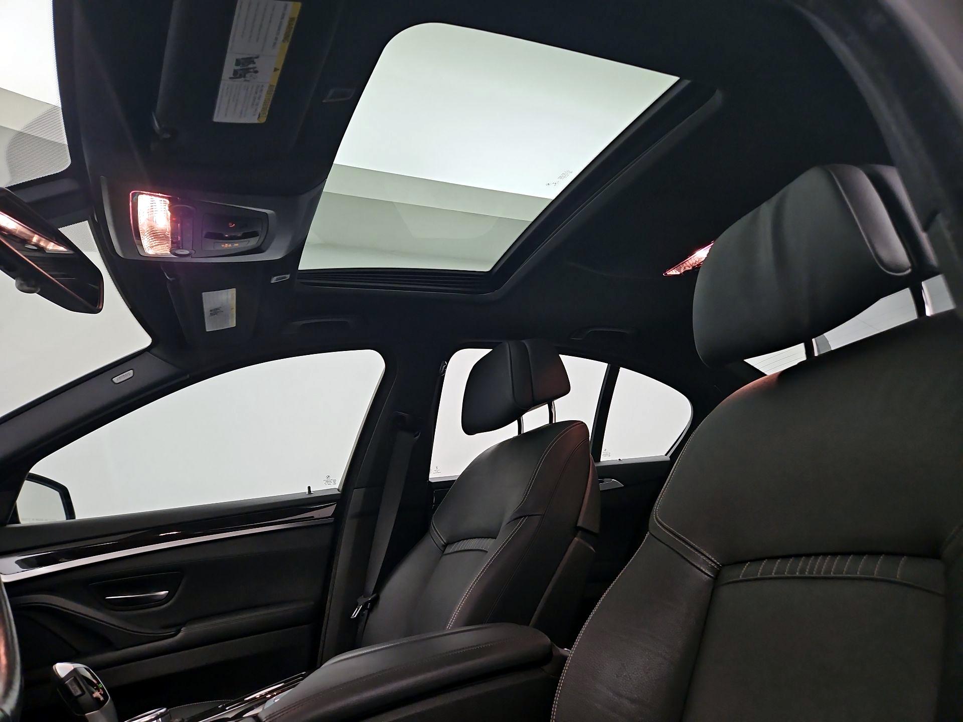 Thumbnail: 2014 BMW 5 Series - 20