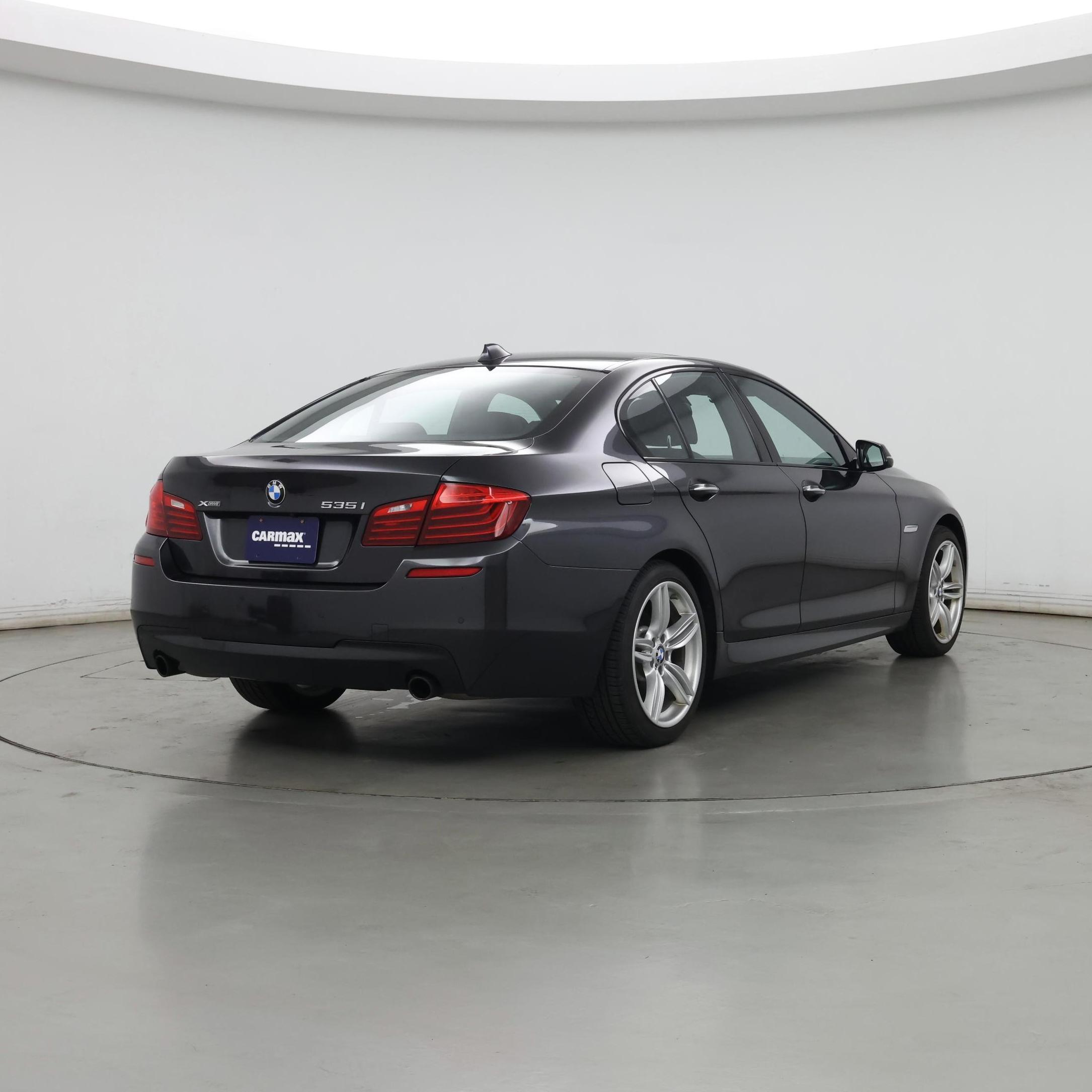 Thumbnail: 2014 BMW 5 Series - 8