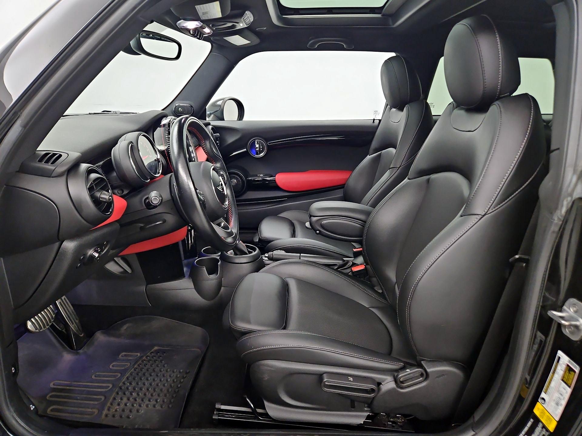 Thumbnail: 2018 MINI Cooper Hardtop - 11