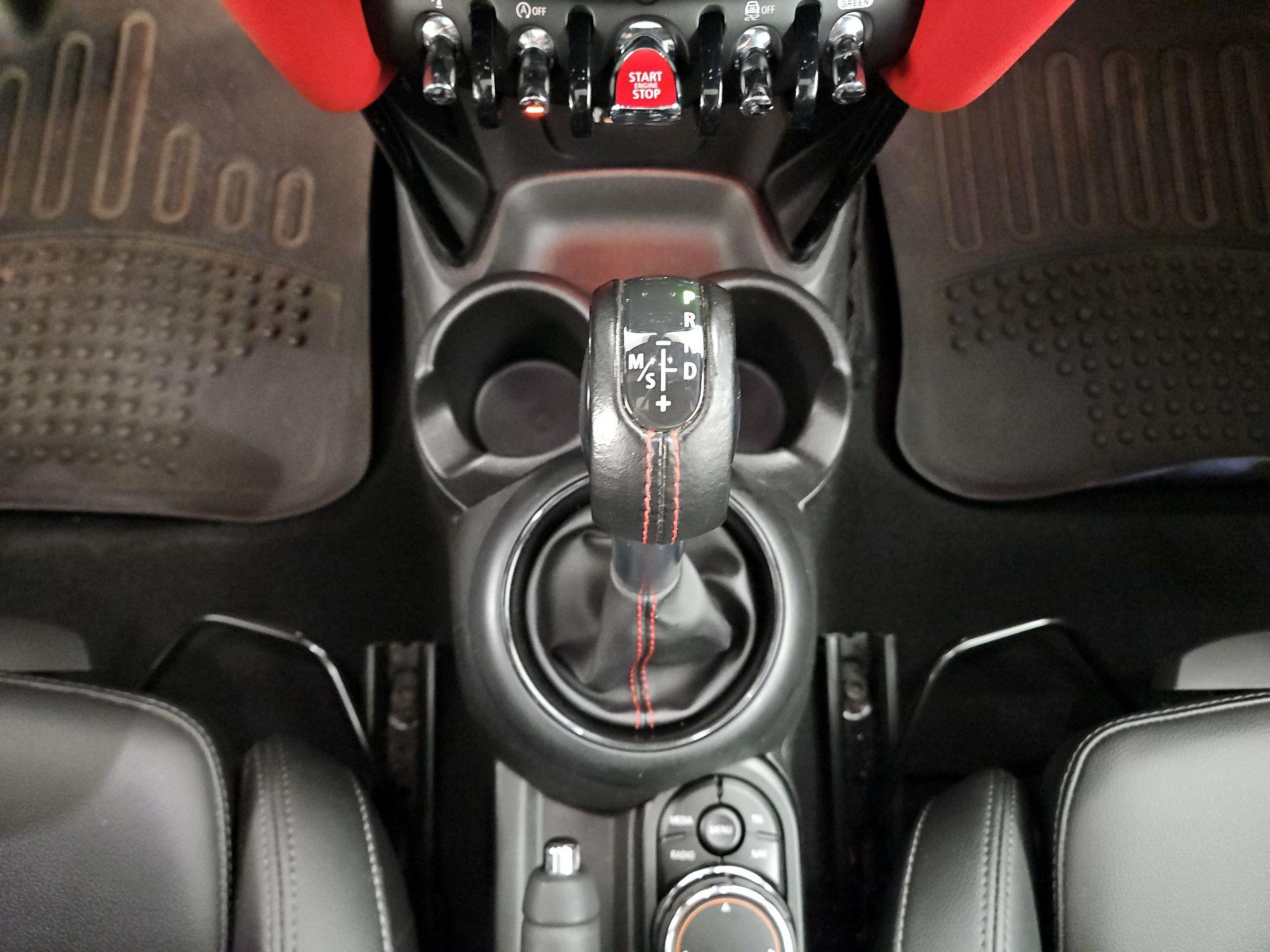 Thumbnail: 2018 MINI Cooper Hardtop - 18