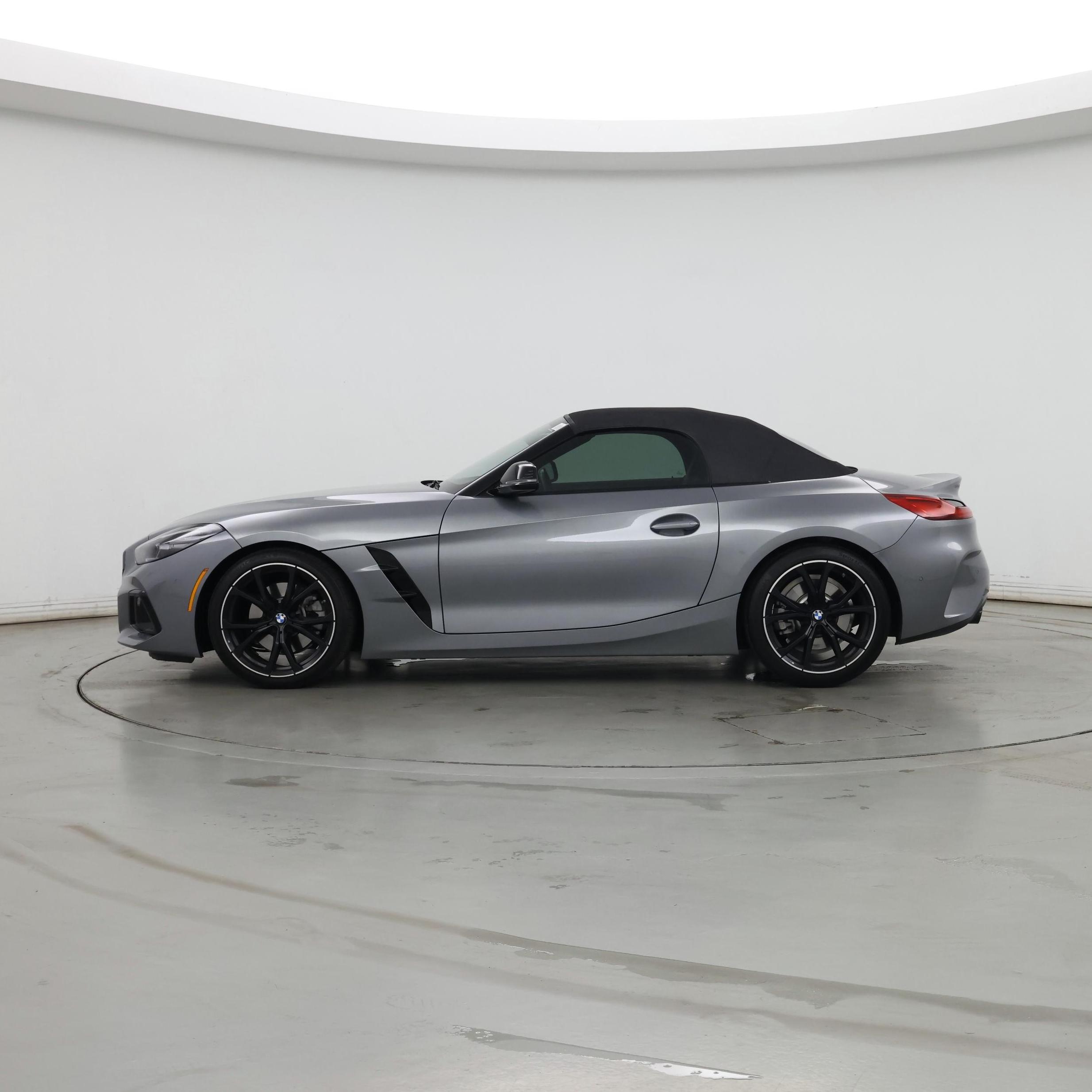 Thumbnail: 2023 BMW Z4 - 3
