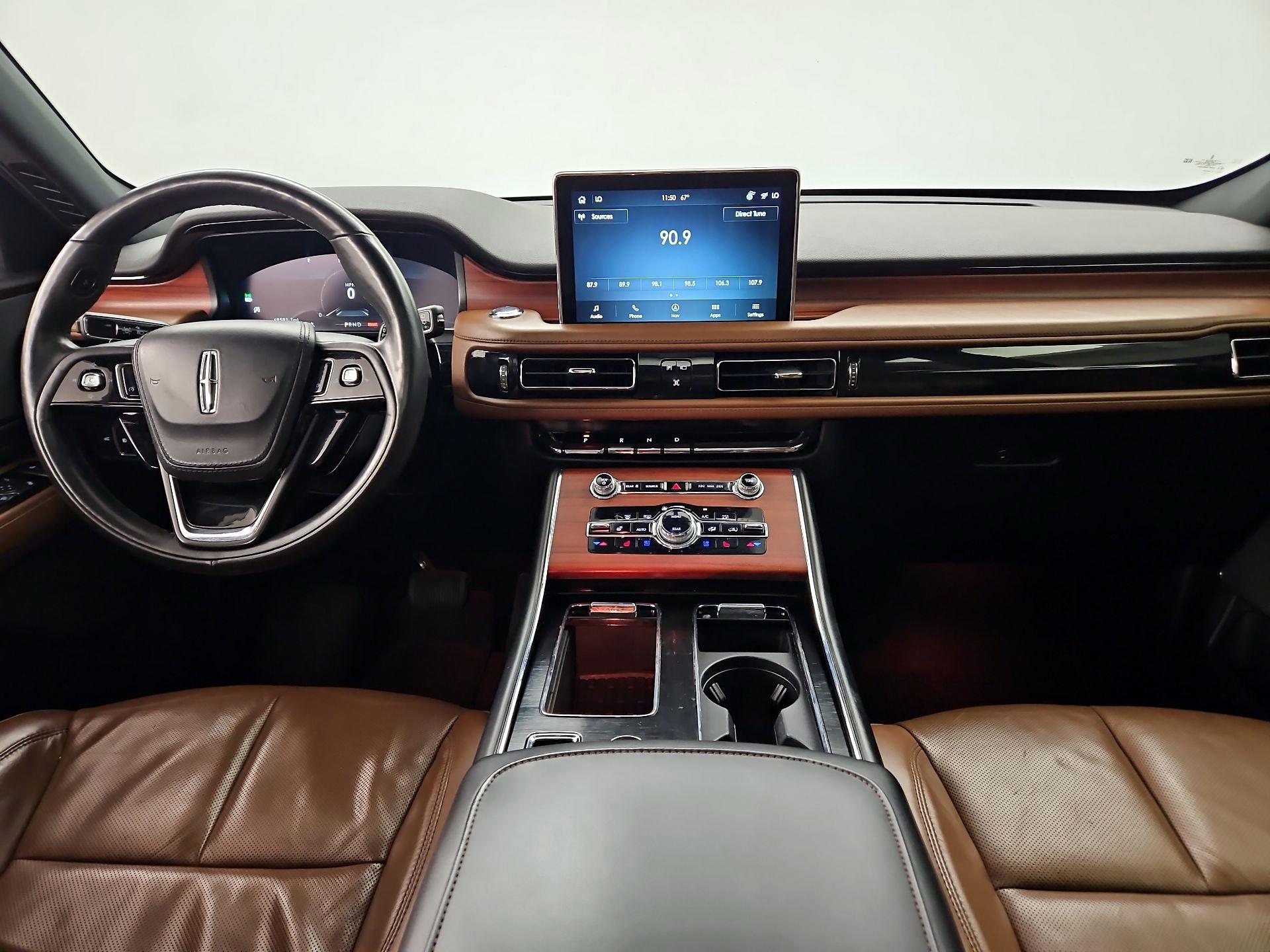 Thumbnail: 2021 Lincoln Aviator - 9