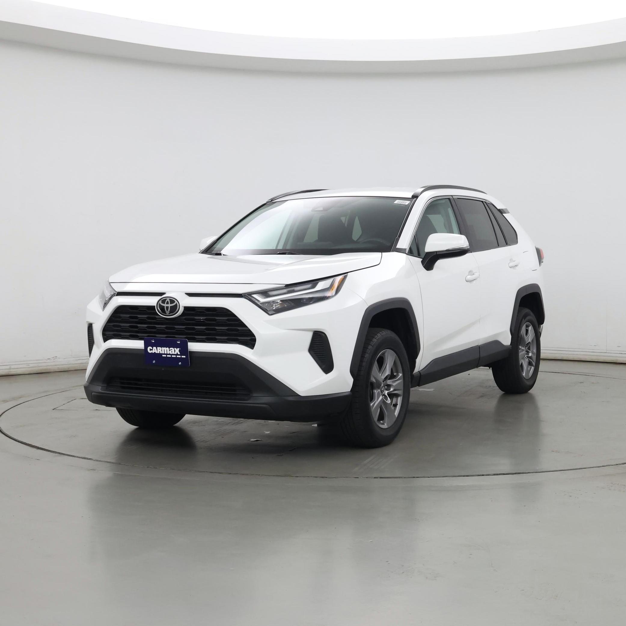 Thumbnail: 2022 Toyota RAV4 - 4