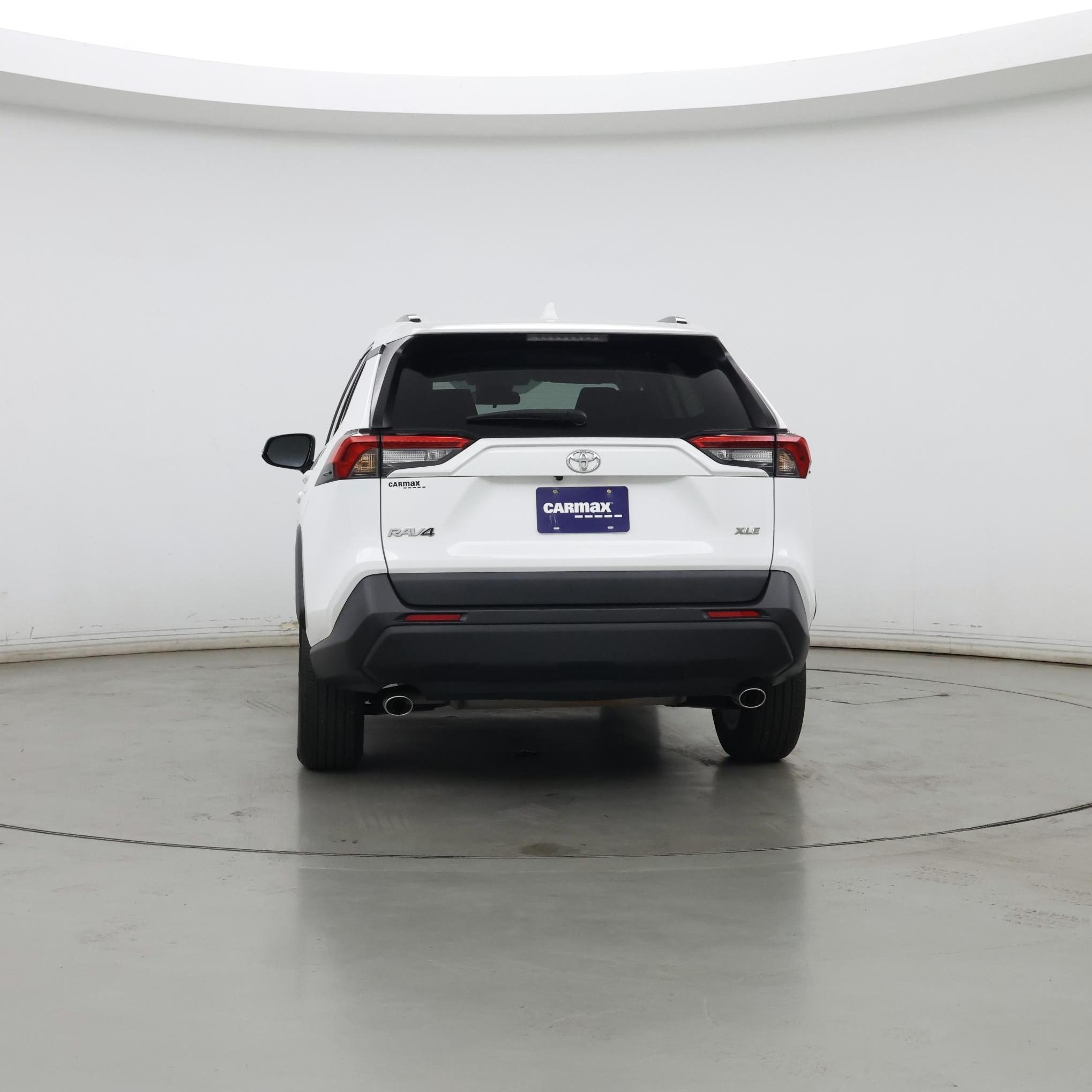 Thumbnail: 2022 Toyota RAV4 - 6