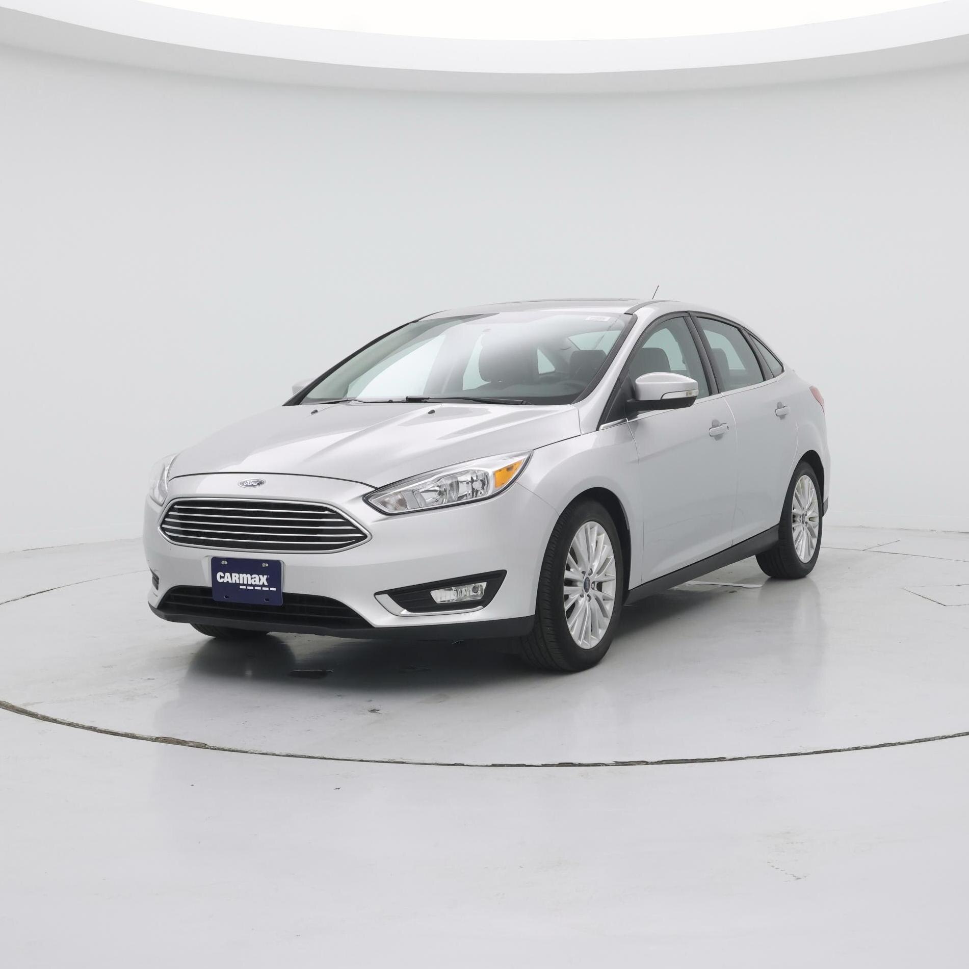 Thumbnail: 2017 Ford Focus - 4