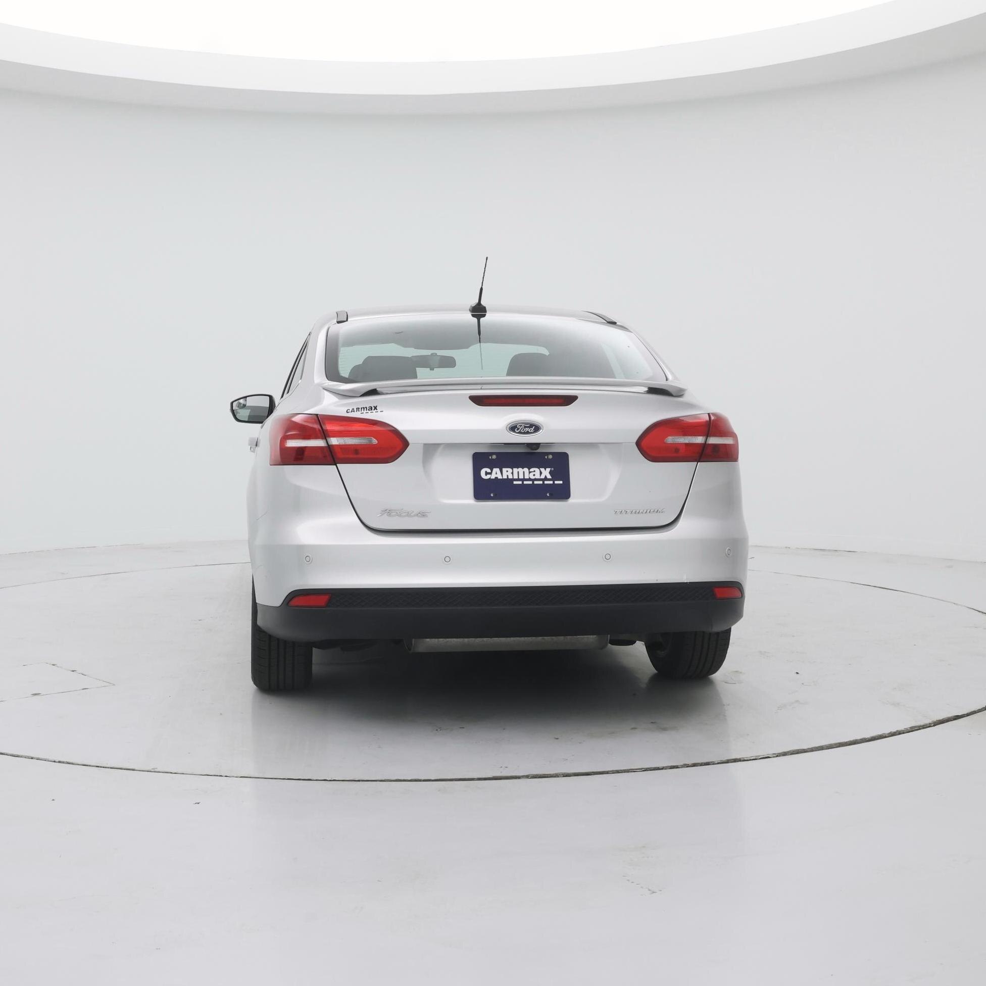 Thumbnail: 2017 Ford Focus - 6